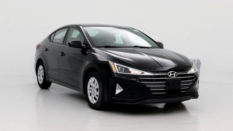 2020 Hyundai Elantra SE Hero Image