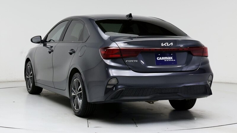 2022 Kia Forte LXS 2