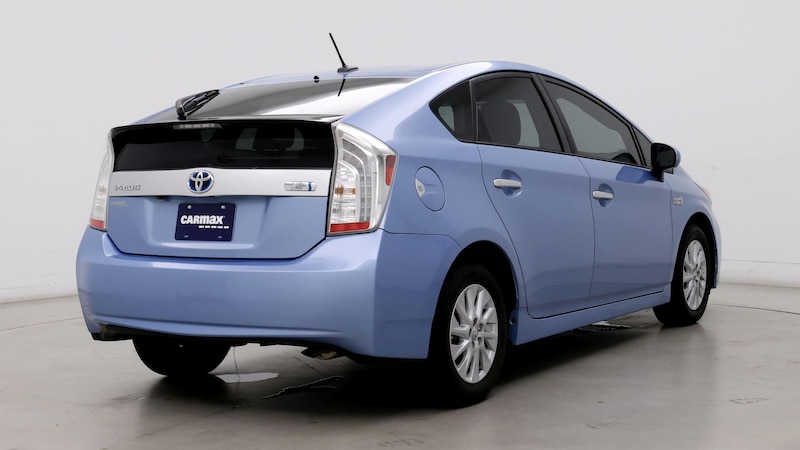 2013 Toyota Prius Plug-in 8