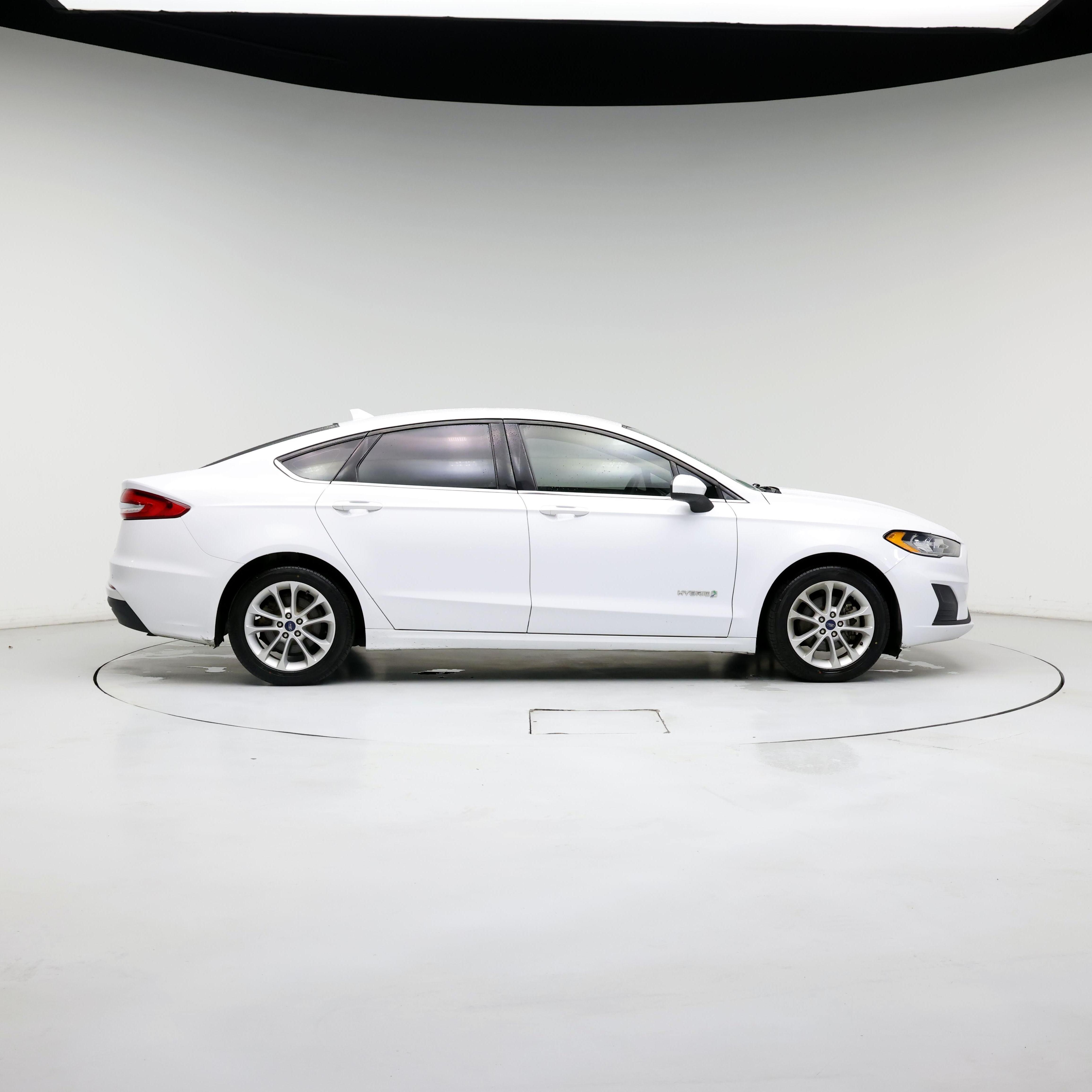 Thumbnail: 2019 Ford Fusion - 7
