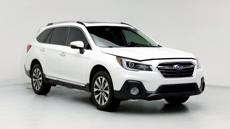 2019 Subaru Outback 2.5i Touring Hero Image