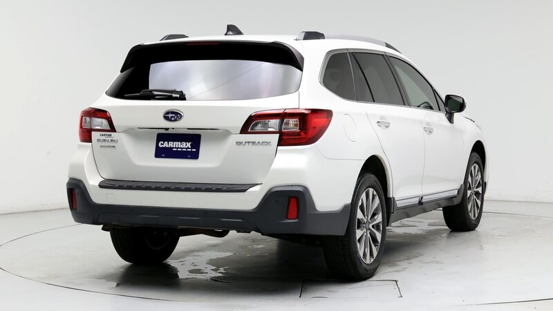 2019 Subaru Outback 2.5i Touring 8