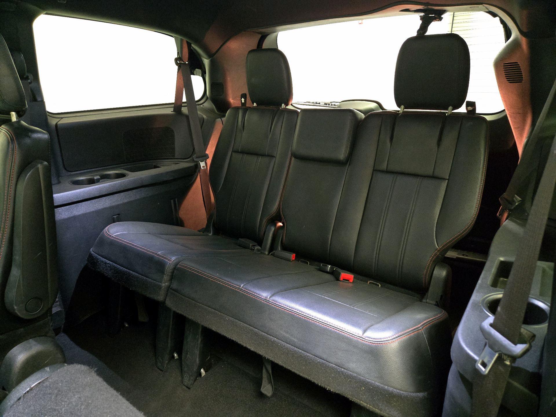 Thumbnail: 2019 Dodge Grand Caravan - 20