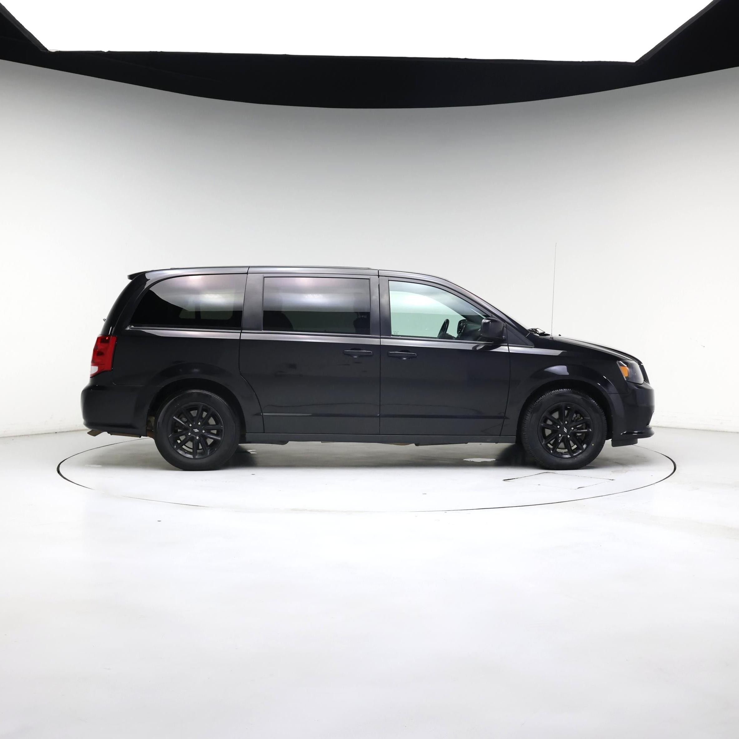 Thumbnail: 2019 Dodge Grand Caravan - 7