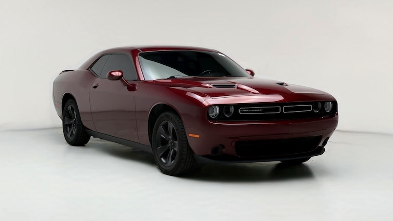 2019 Dodge Challenger SXT Hero Image