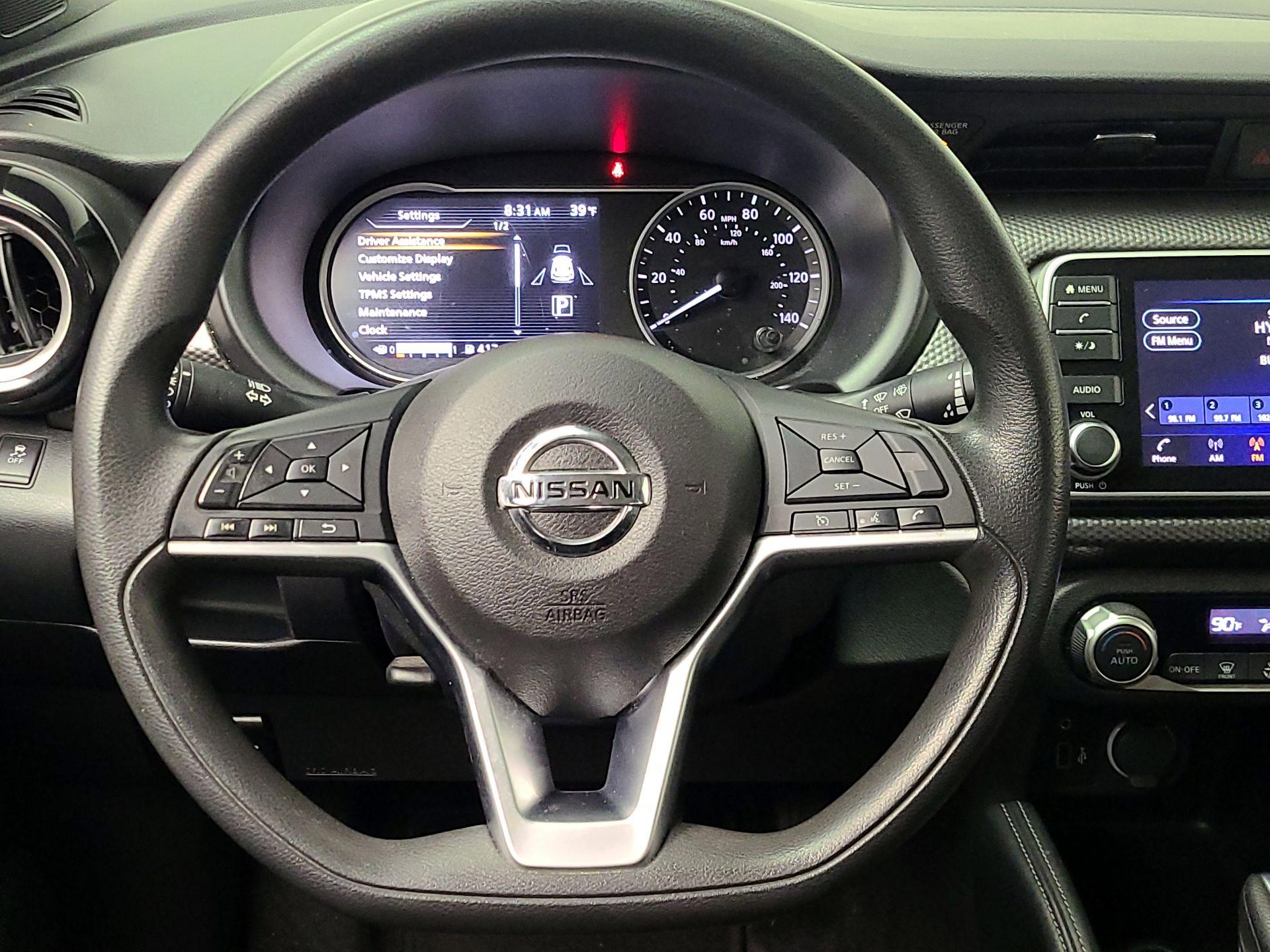 Thumbnail: 2019 Nissan Kicks - 10