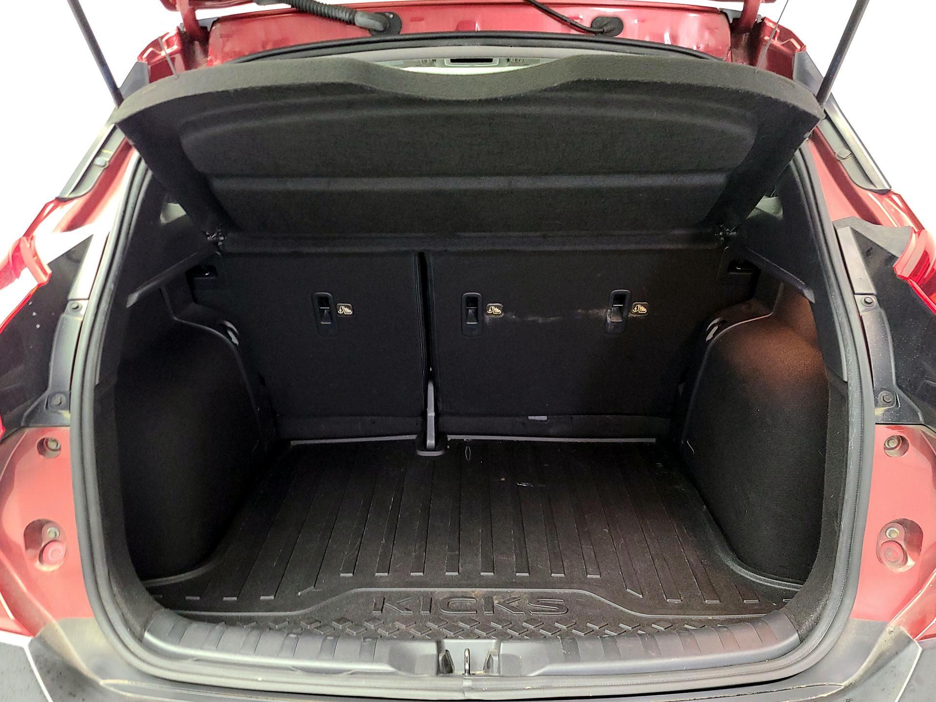 Thumbnail: 2019 Nissan Kicks - 20