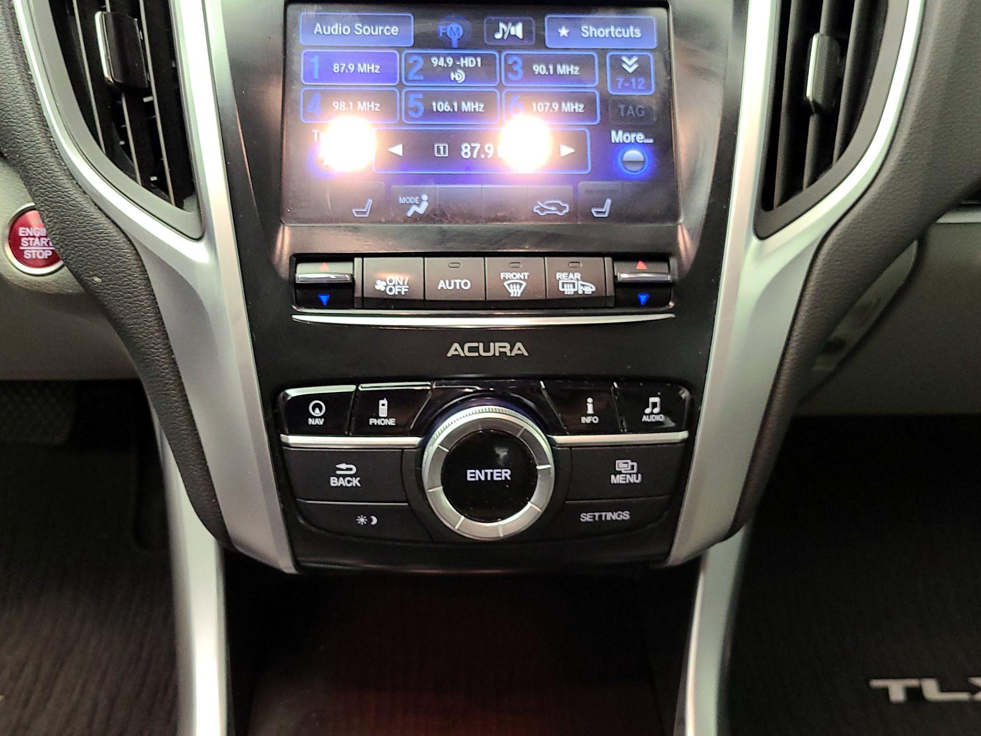 Thumbnail: 2015 Acura TLX - 17