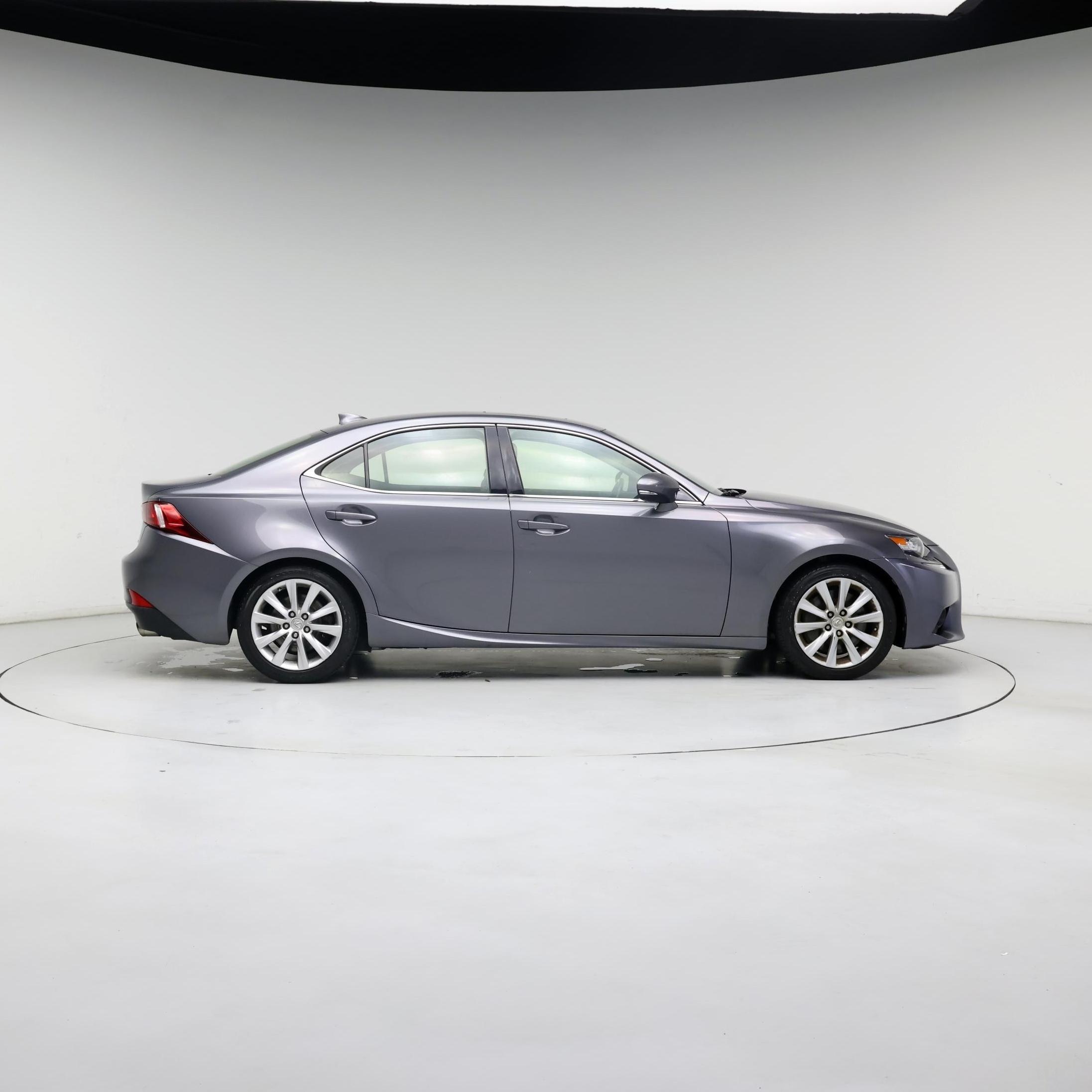 Thumbnail: 2016 Lexus IS - 7