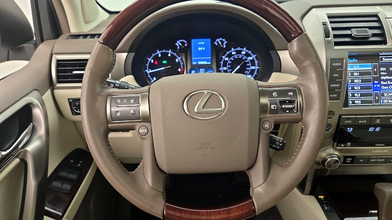 2016 Lexus GX 460 10