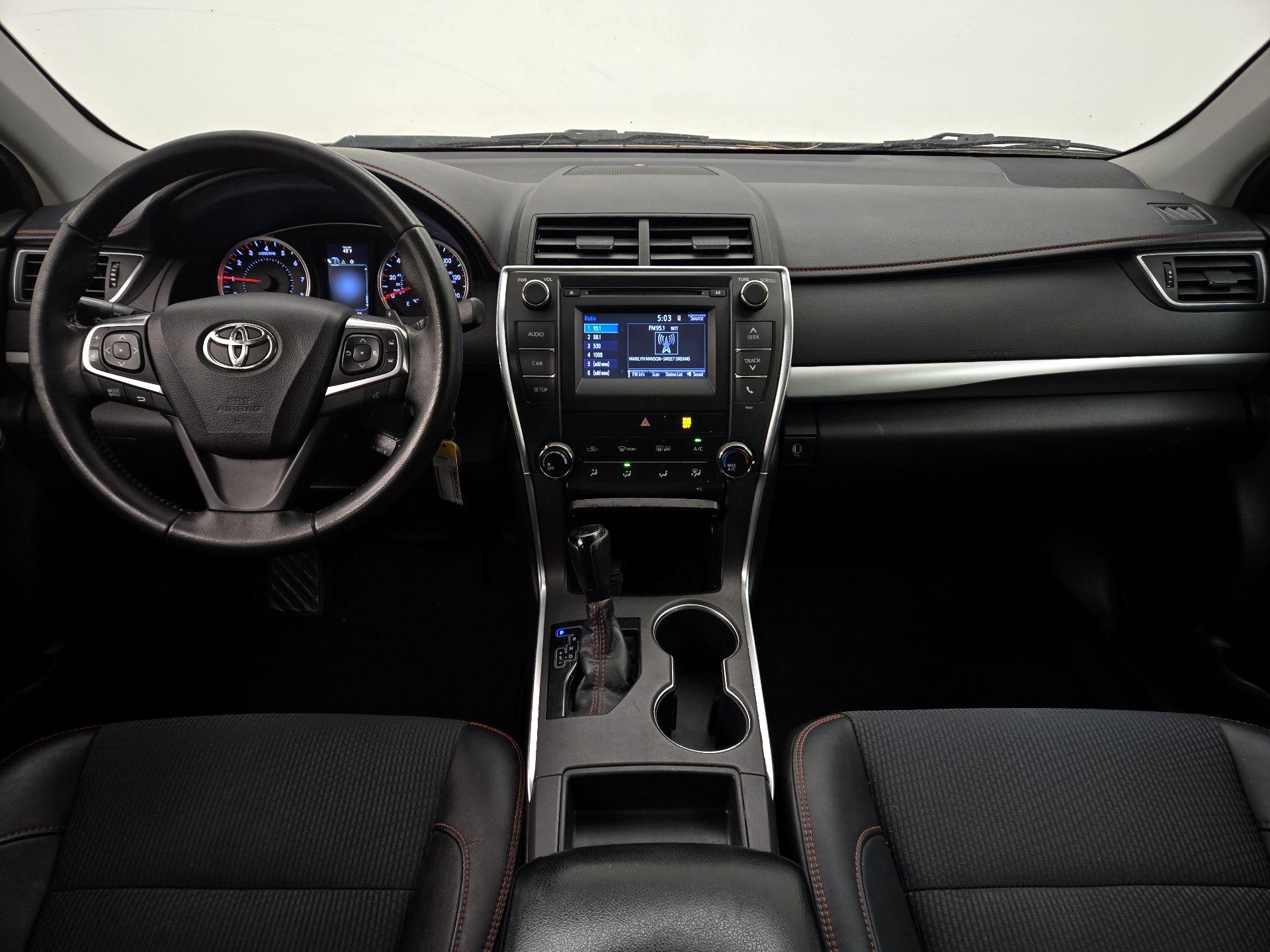 Thumbnail: 2016 Toyota Camry - 9