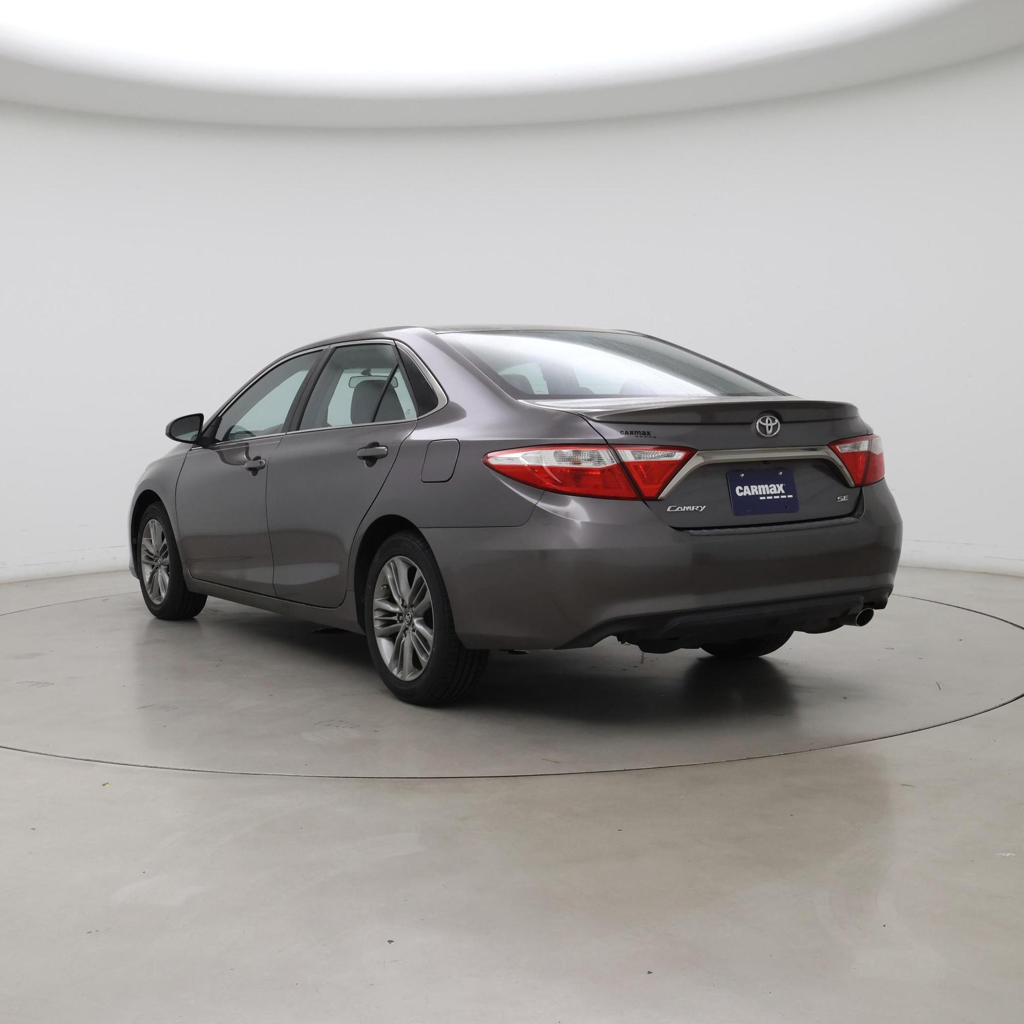 Thumbnail: 2016 Toyota Camry - 2