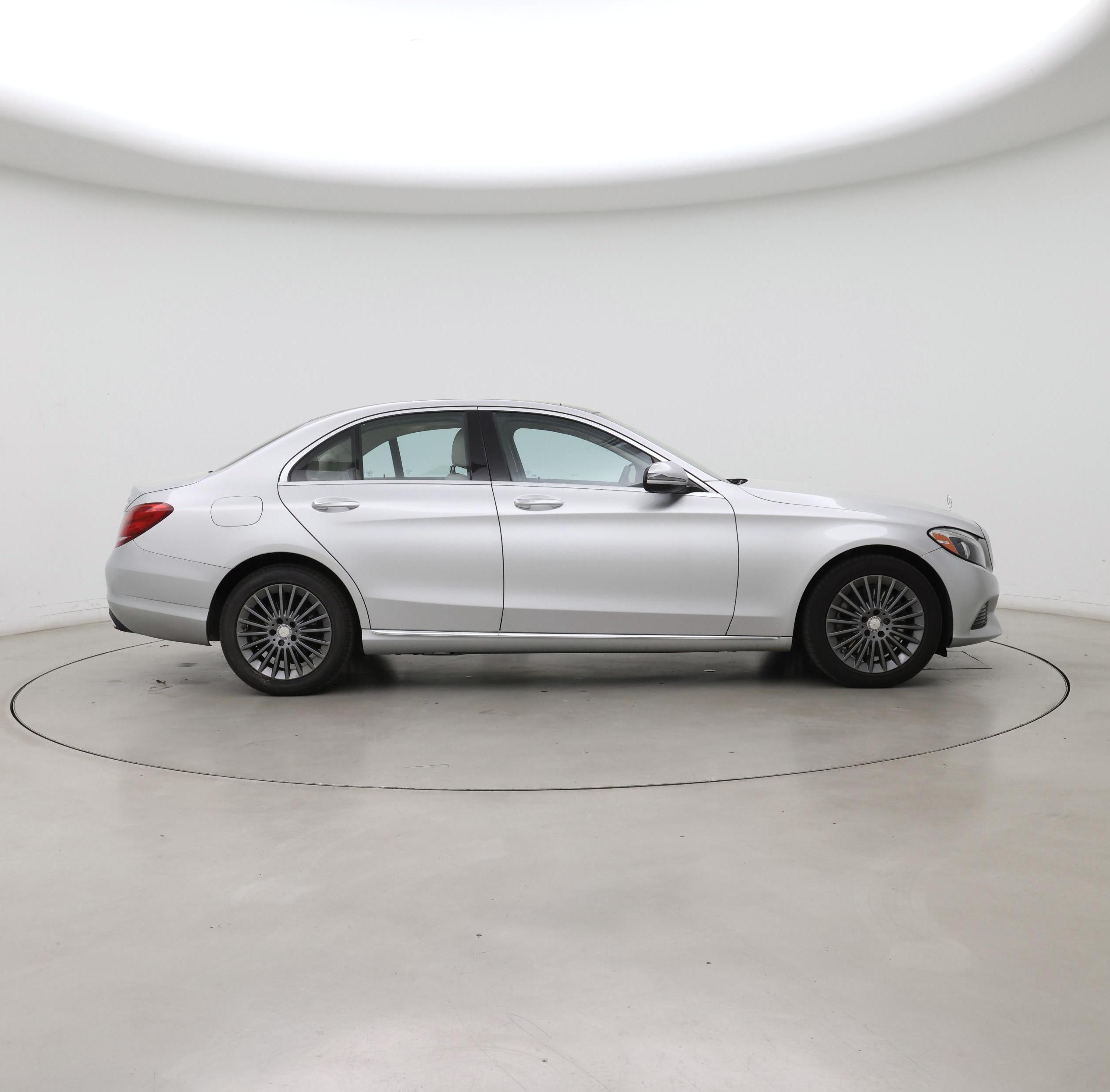 Thumbnail: 2016 Mercedes-Benz C-Class - 7
