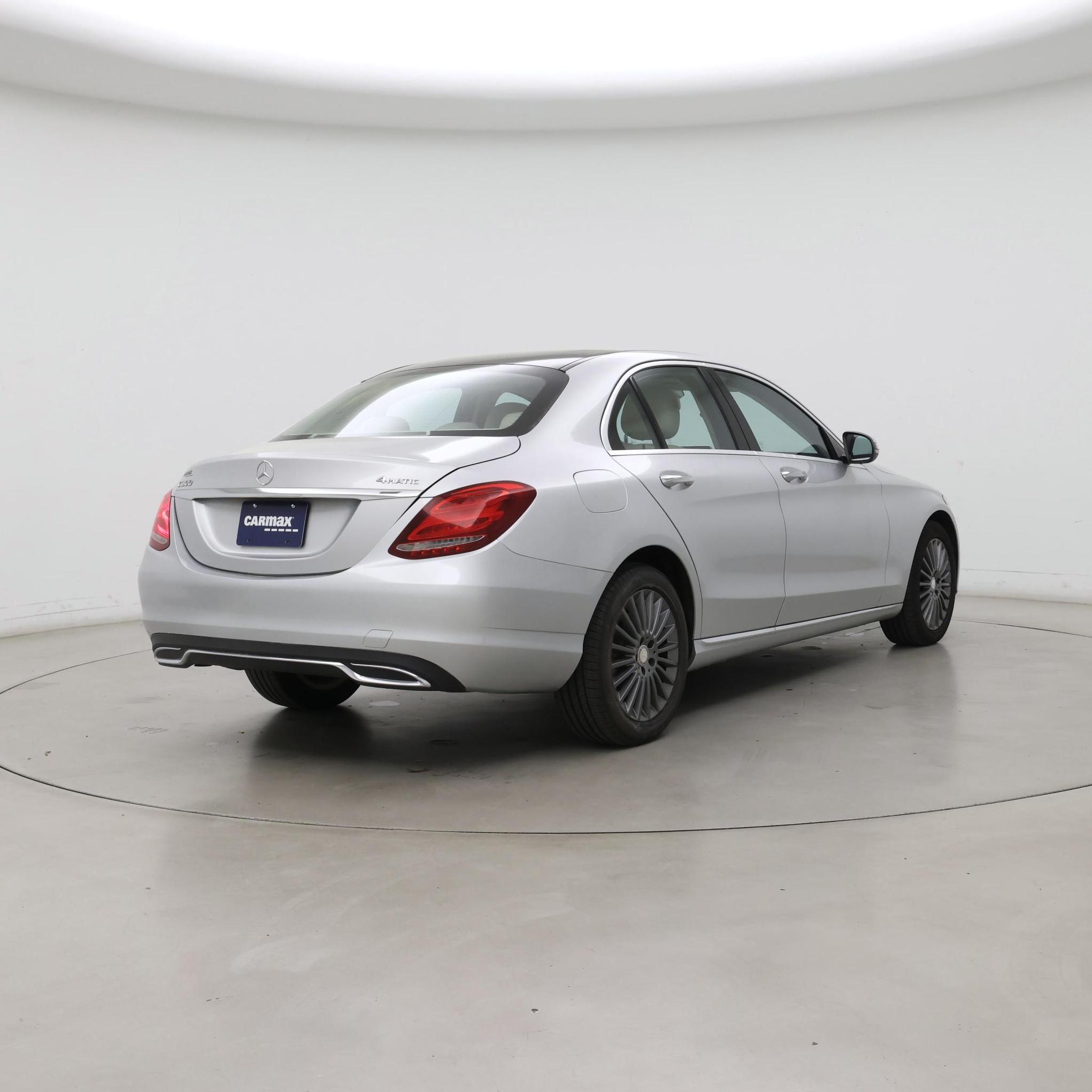 Thumbnail: 2016 Mercedes-Benz C-Class - 8