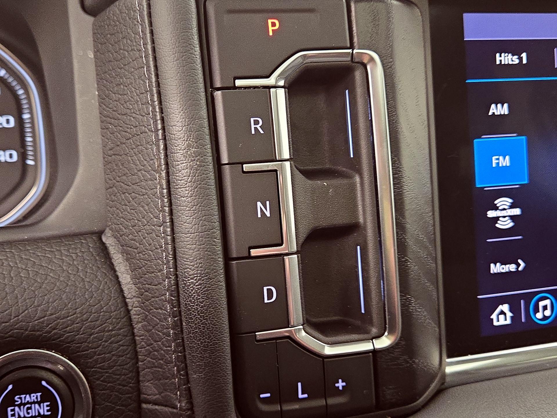 Thumbnail: 2021 GMC Yukon XL - 17