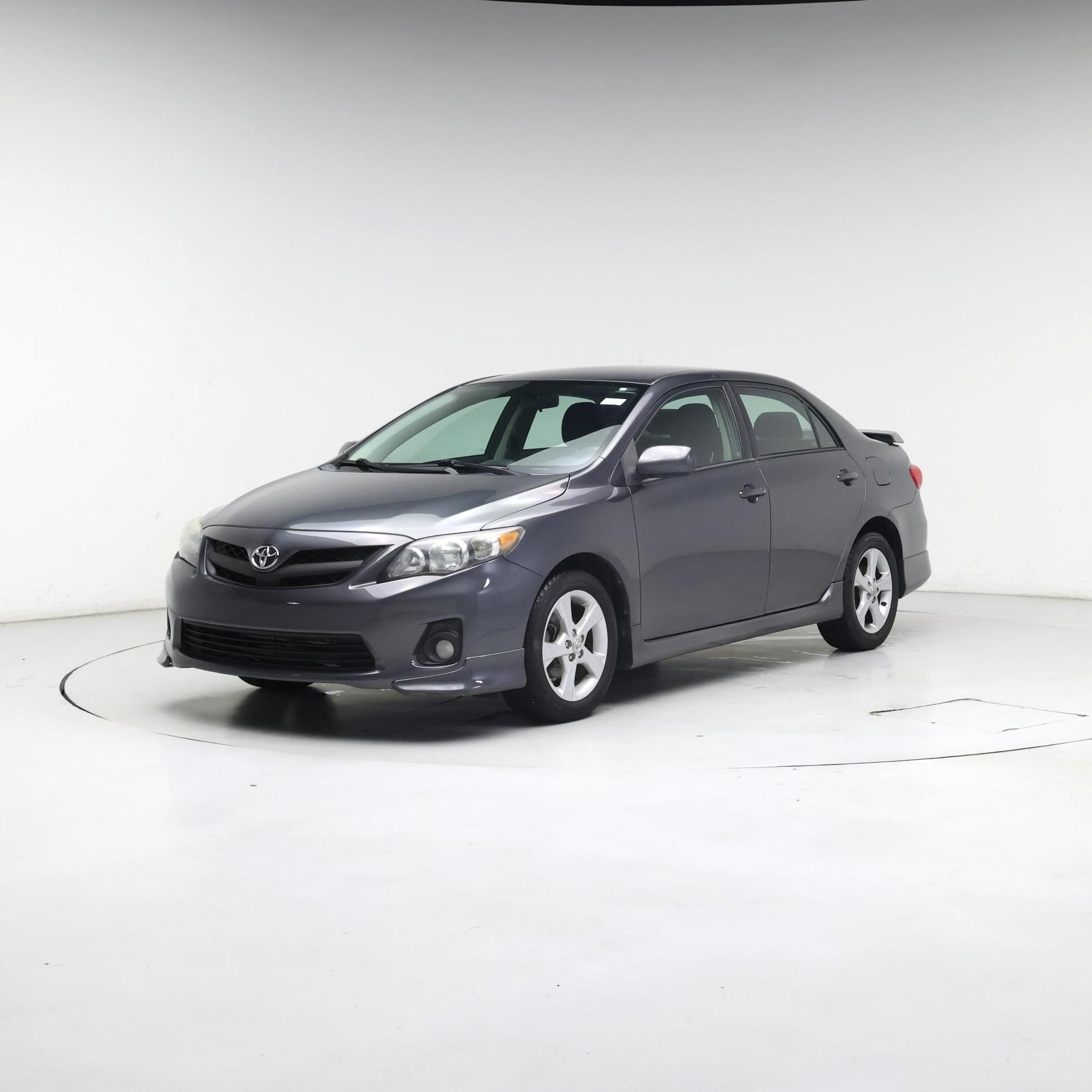 Thumbnail: 2013 Toyota Corolla - 4