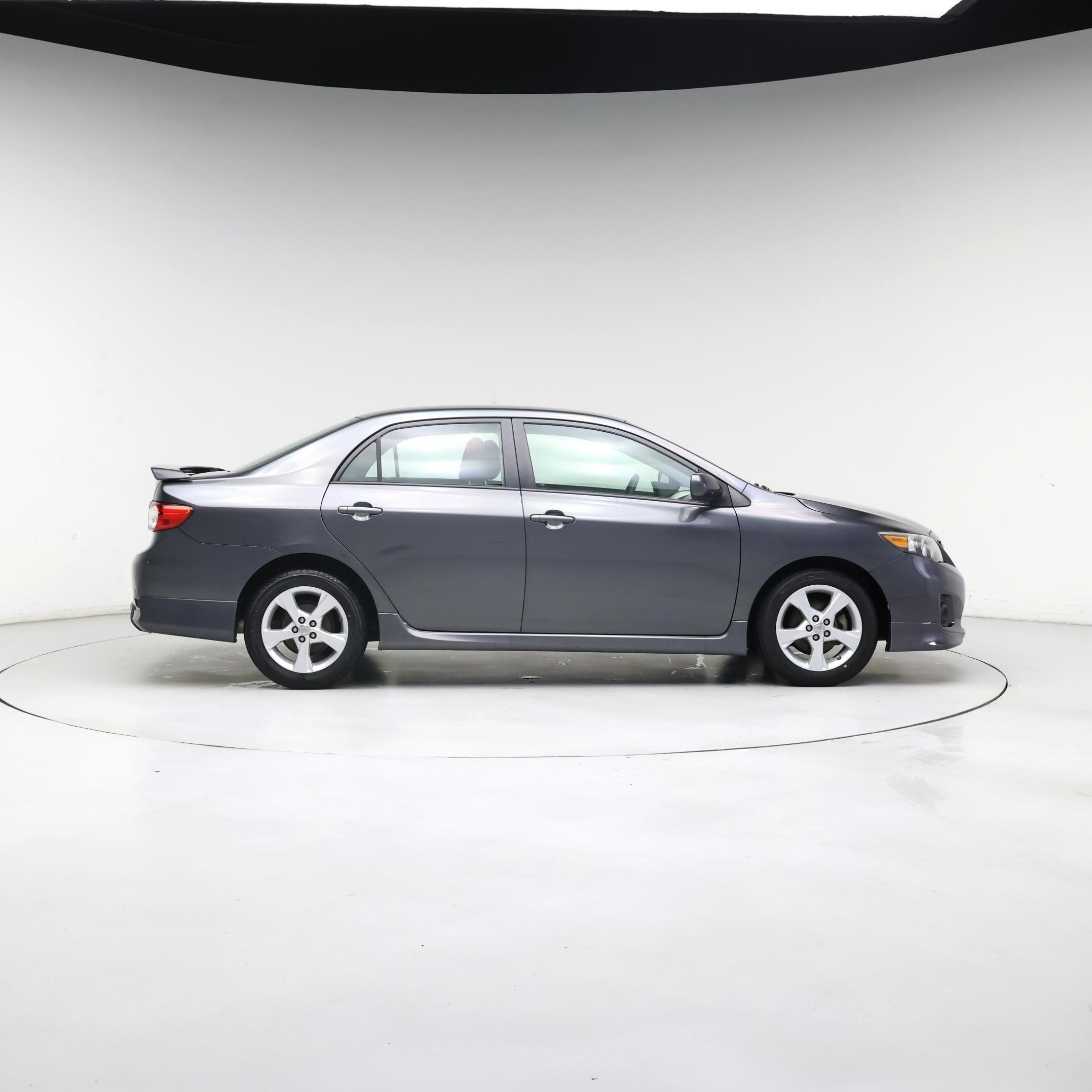 Thumbnail: 2013 Toyota Corolla - 7