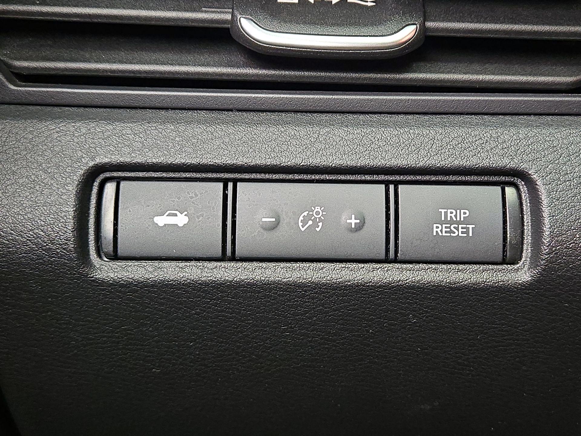 Thumbnail: 2020 Nissan Altima - 13