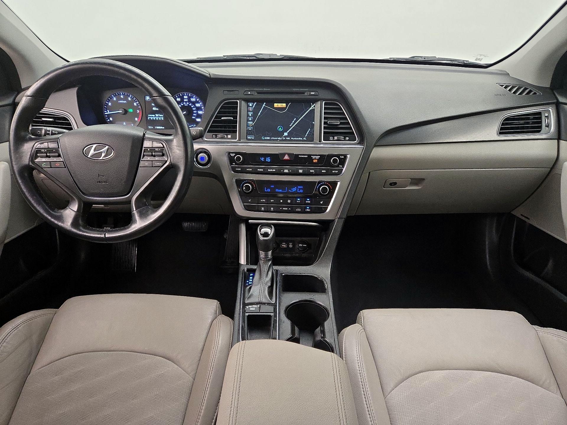 Thumbnail: 2015 Hyundai Sonata - 9