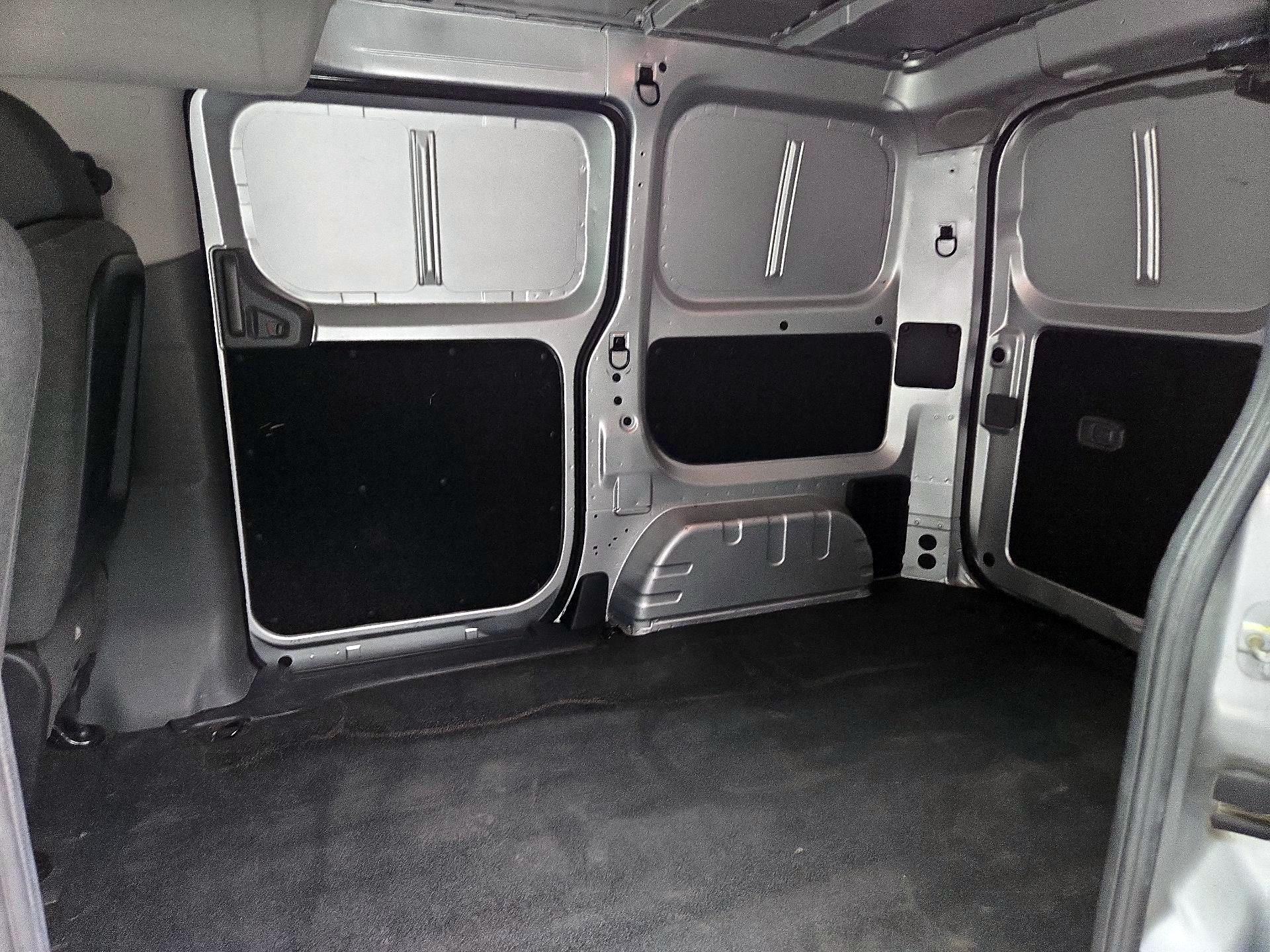 Thumbnail: 2020 Nissan NV200 - 19