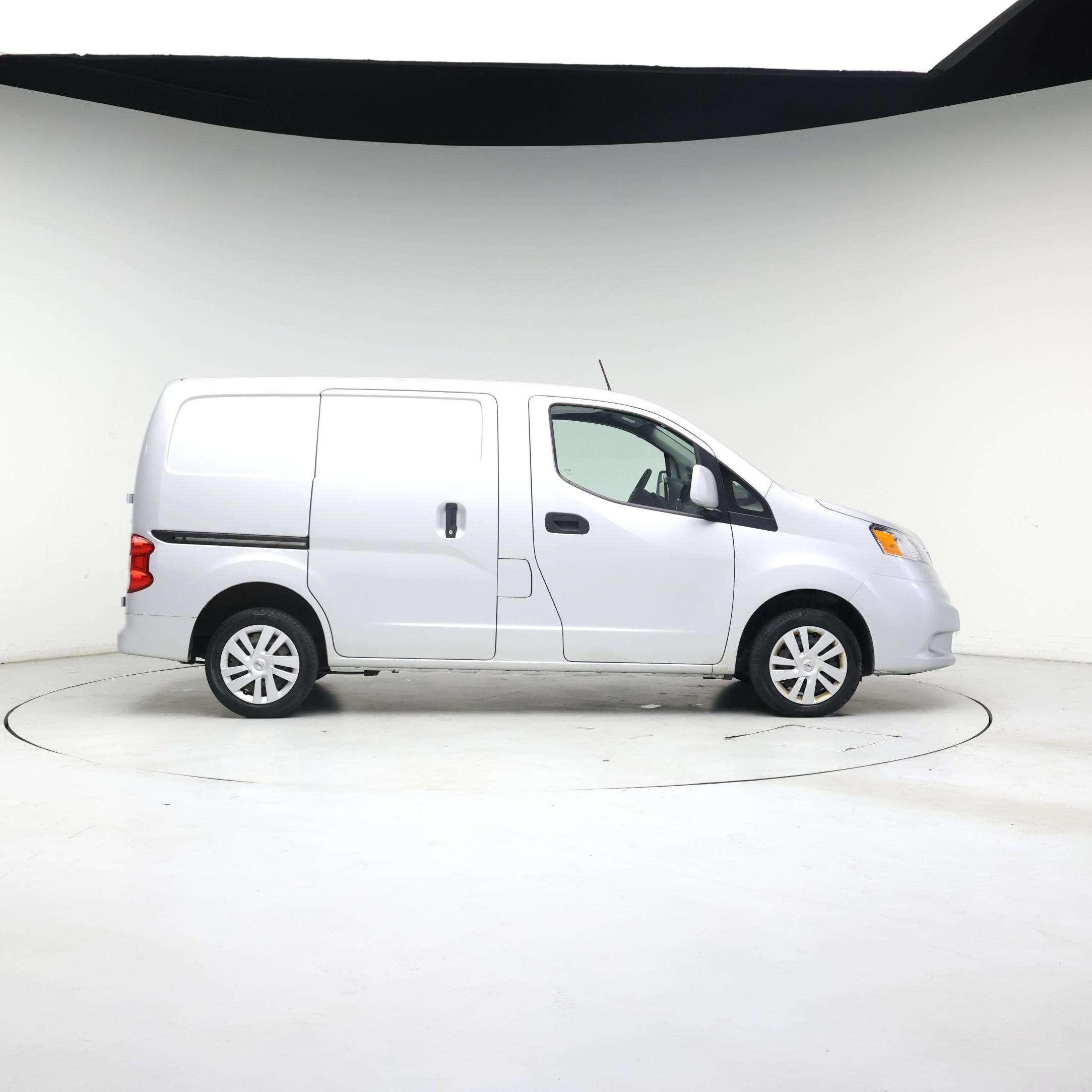 Thumbnail: 2020 Nissan NV200 - 7