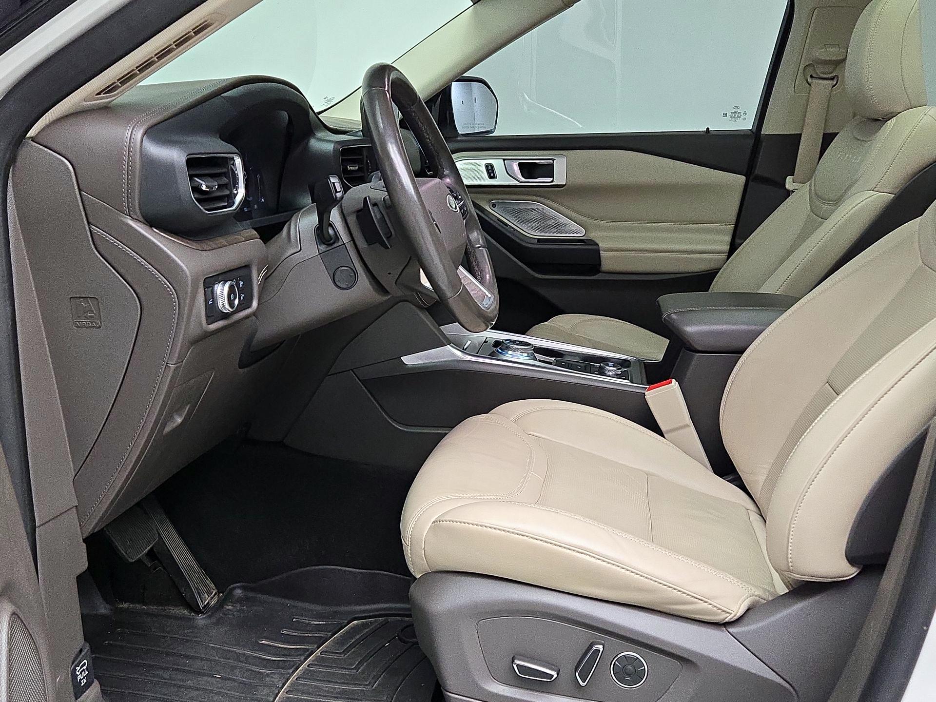 Thumbnail: 2020 Ford Explorer - 11