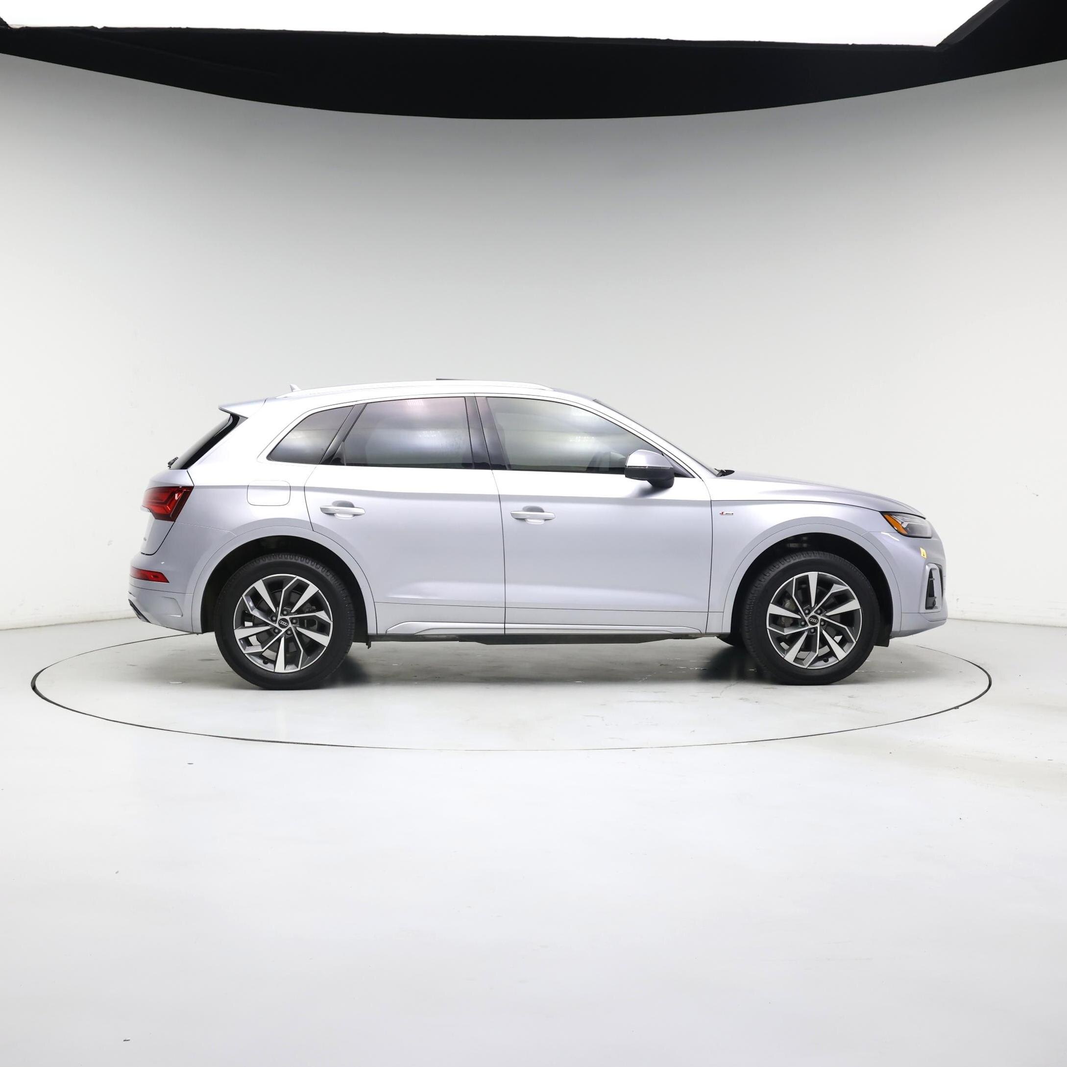 Thumbnail: 2022 Audi Q5 - 7