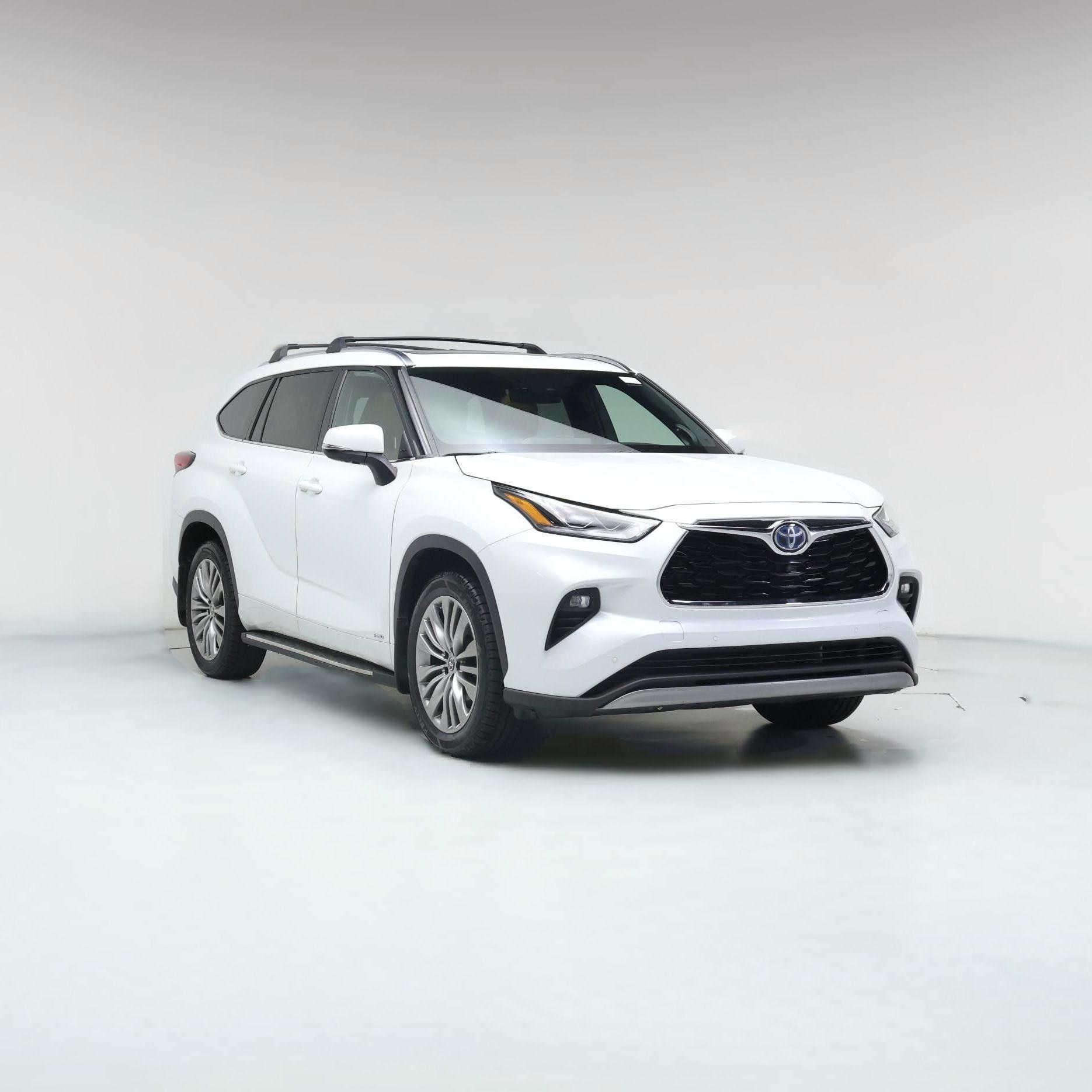 Thumbnail: 2022 Toyota Highlander - 1