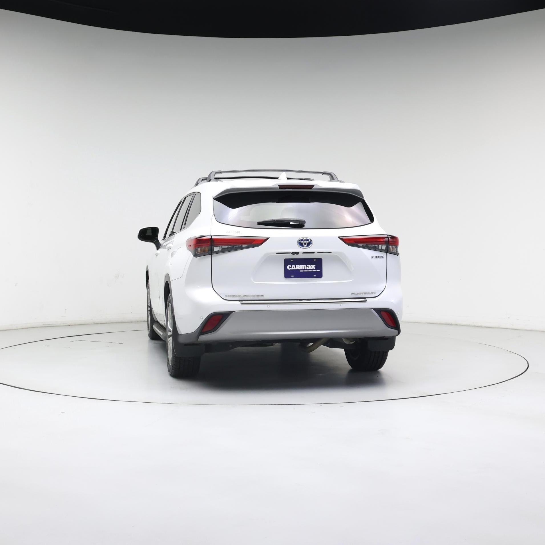 Thumbnail: 2022 Toyota Highlander - 6