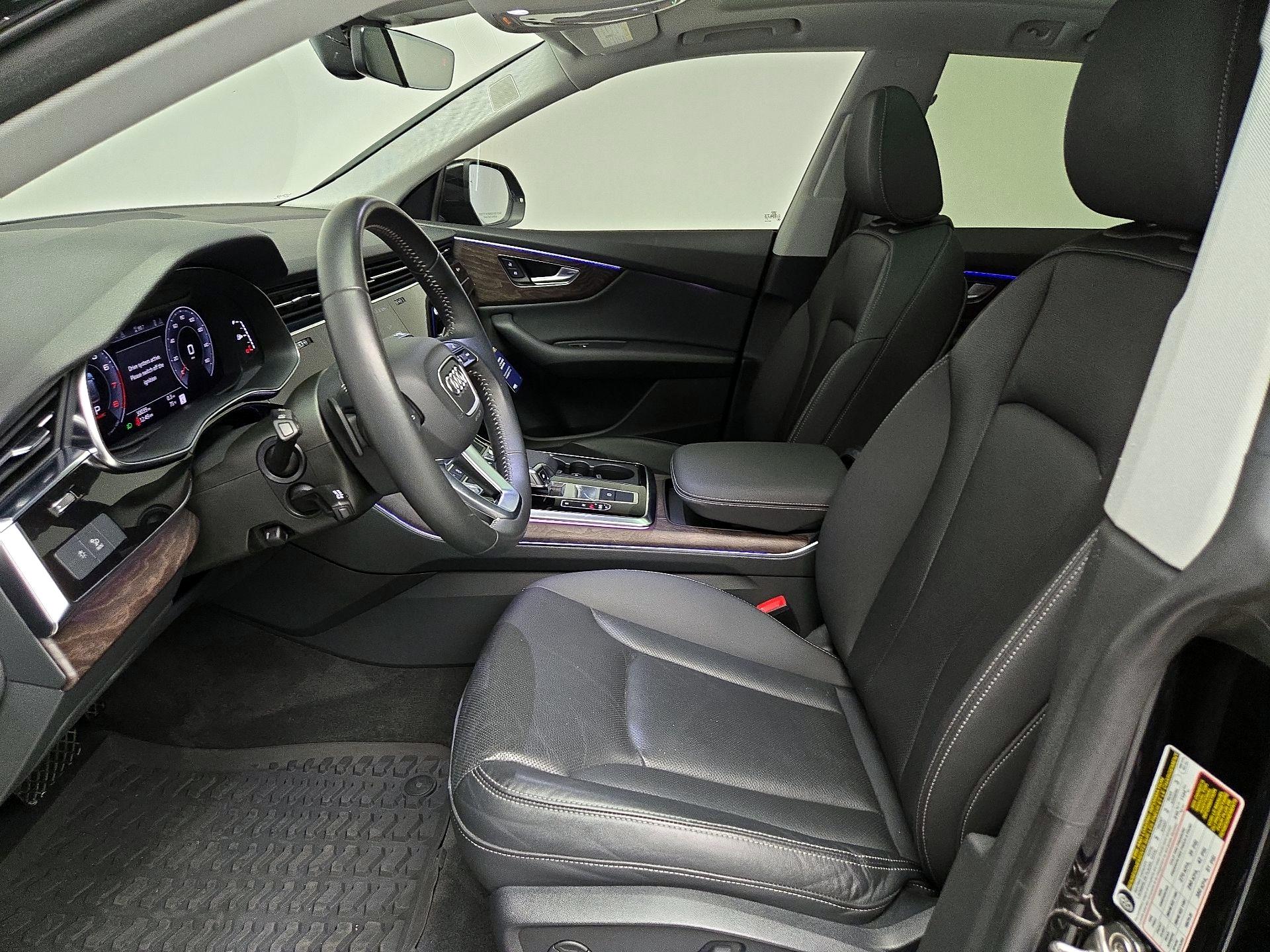 Thumbnail: 2020 Audi Q8 - 11