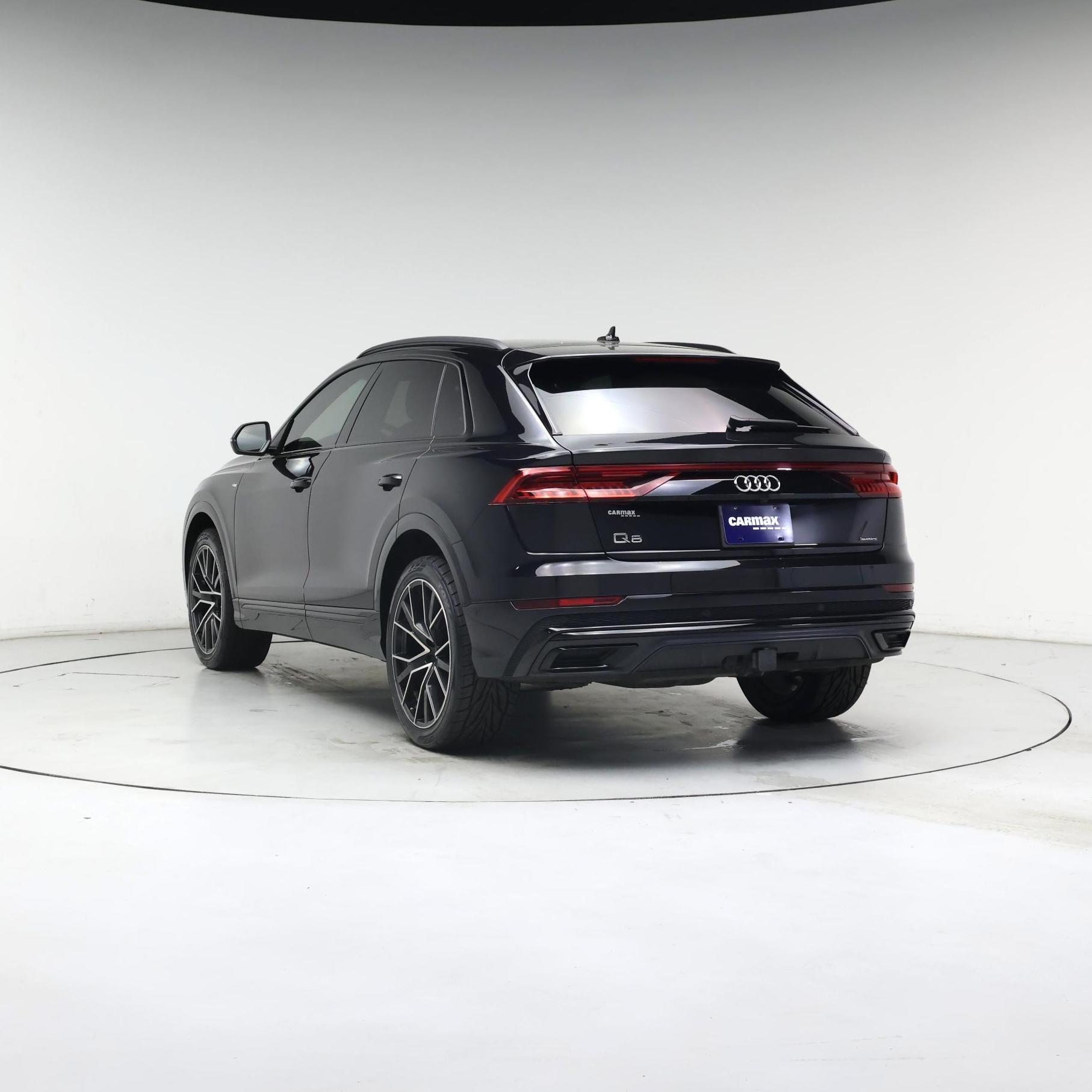 Thumbnail: 2020 Audi Q8 - 2