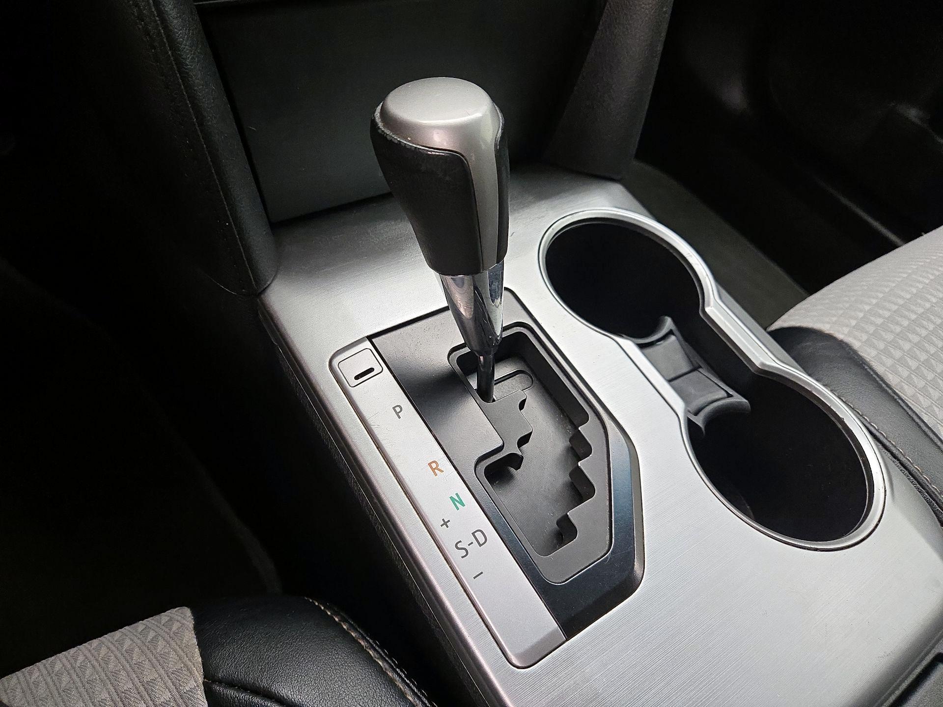 Thumbnail: 2014 Toyota Camry - 17