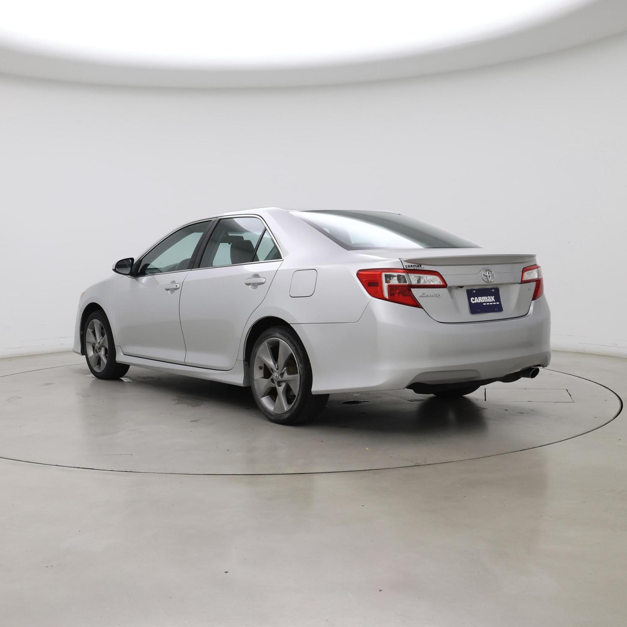 Thumbnail: 2014 Toyota Camry - 2