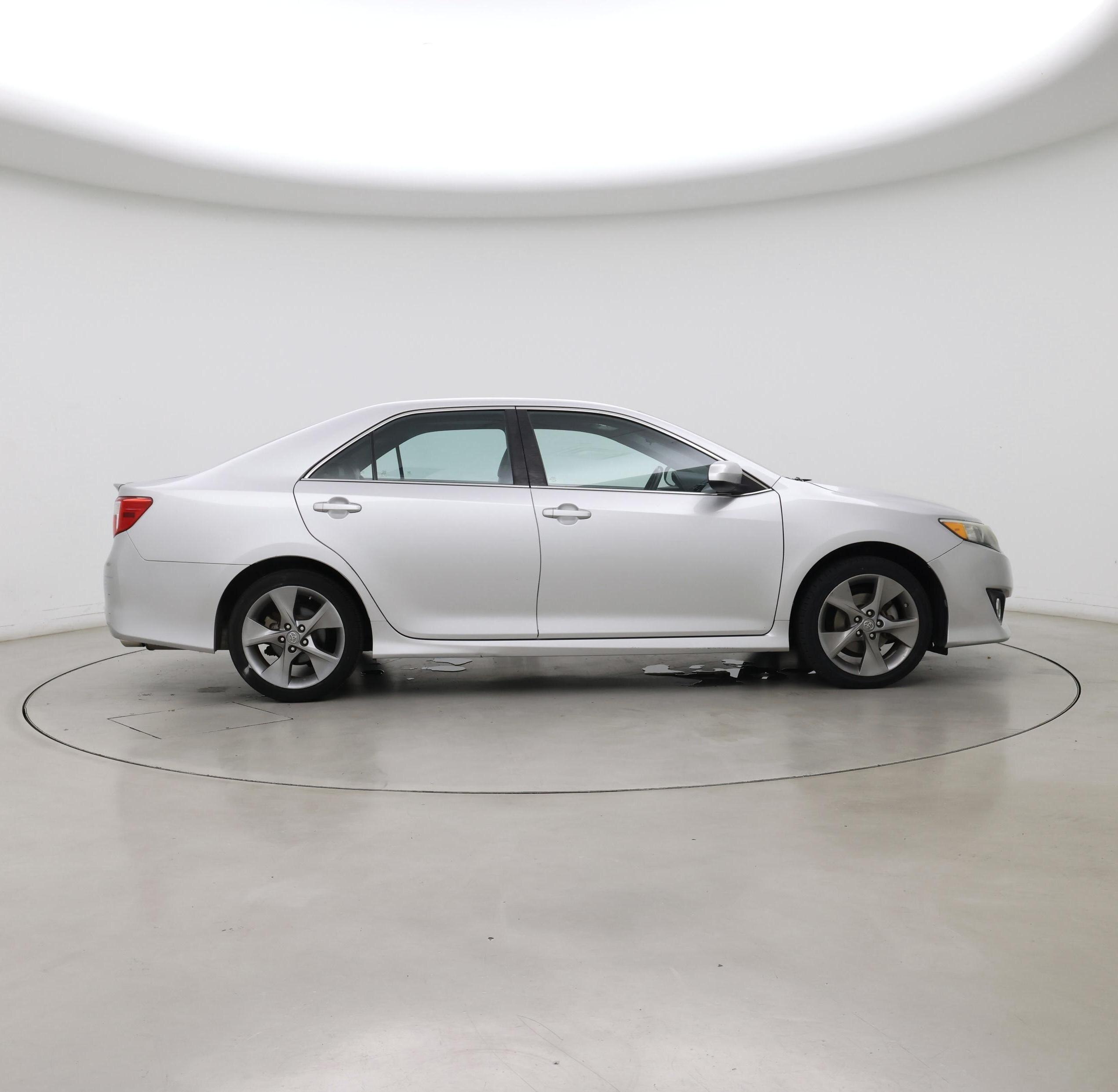 Thumbnail: 2014 Toyota Camry - 7