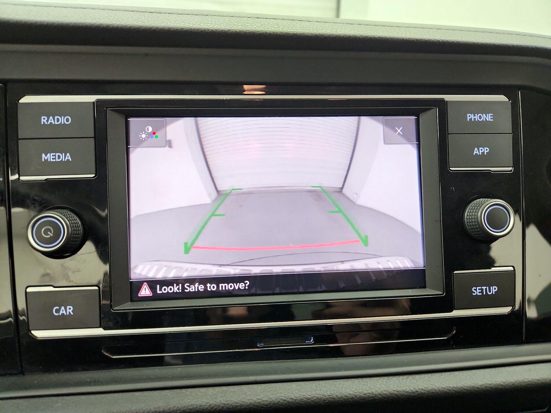 Thumbnail: 2019 Volkswagen Jetta - 14
