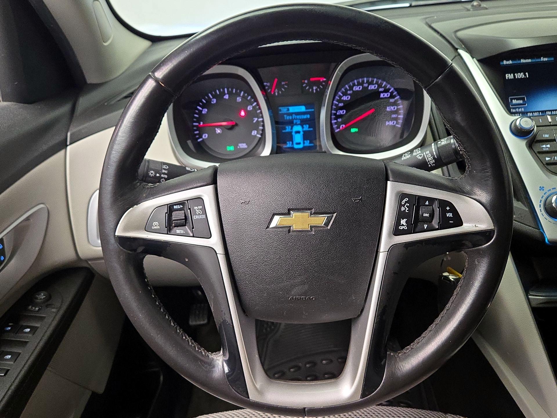 Thumbnail: 2017 Chevrolet Equinox - 10