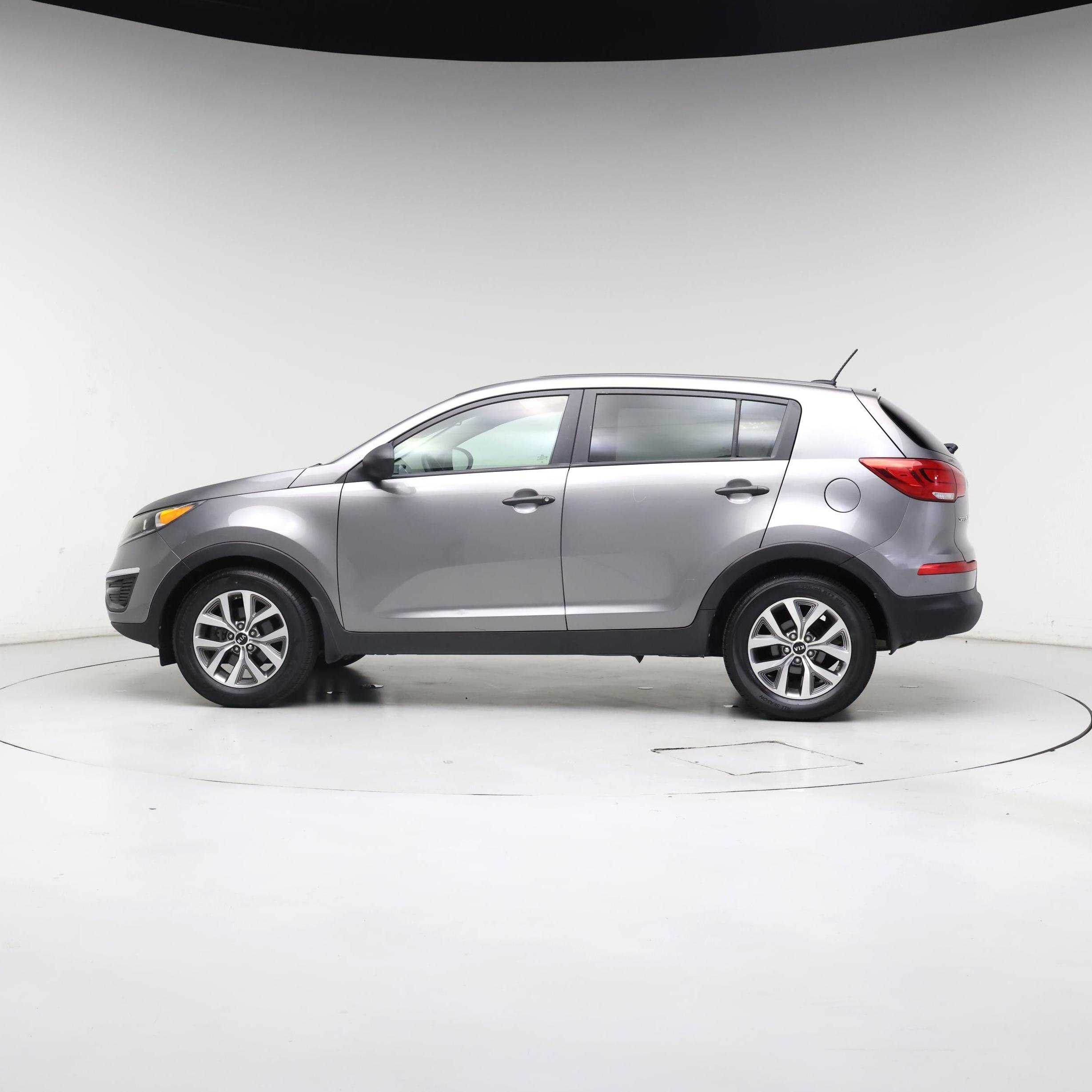 Thumbnail: 2015 Kia Sportage - 3