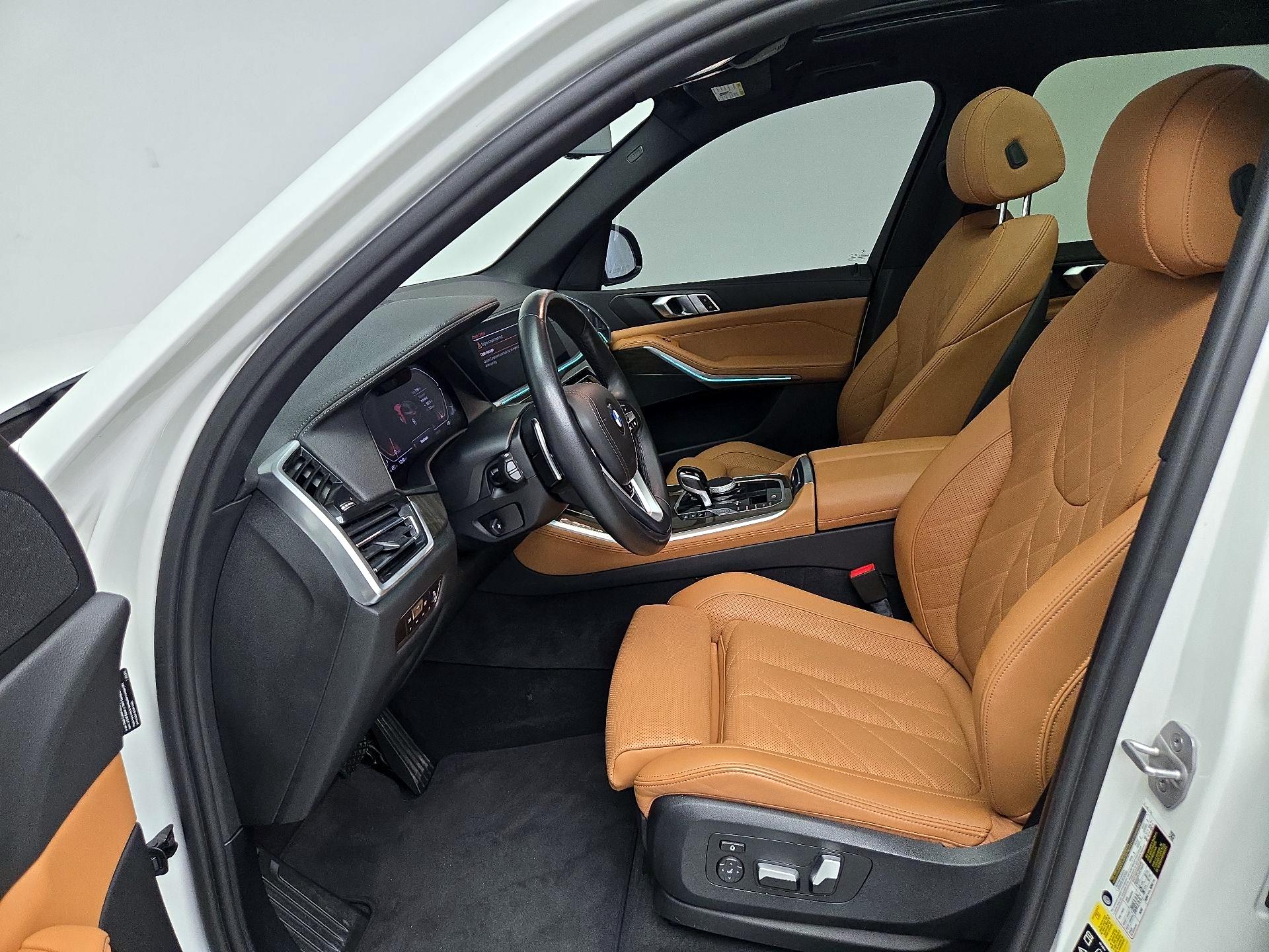 Thumbnail: 2023 BMW X5 - 11