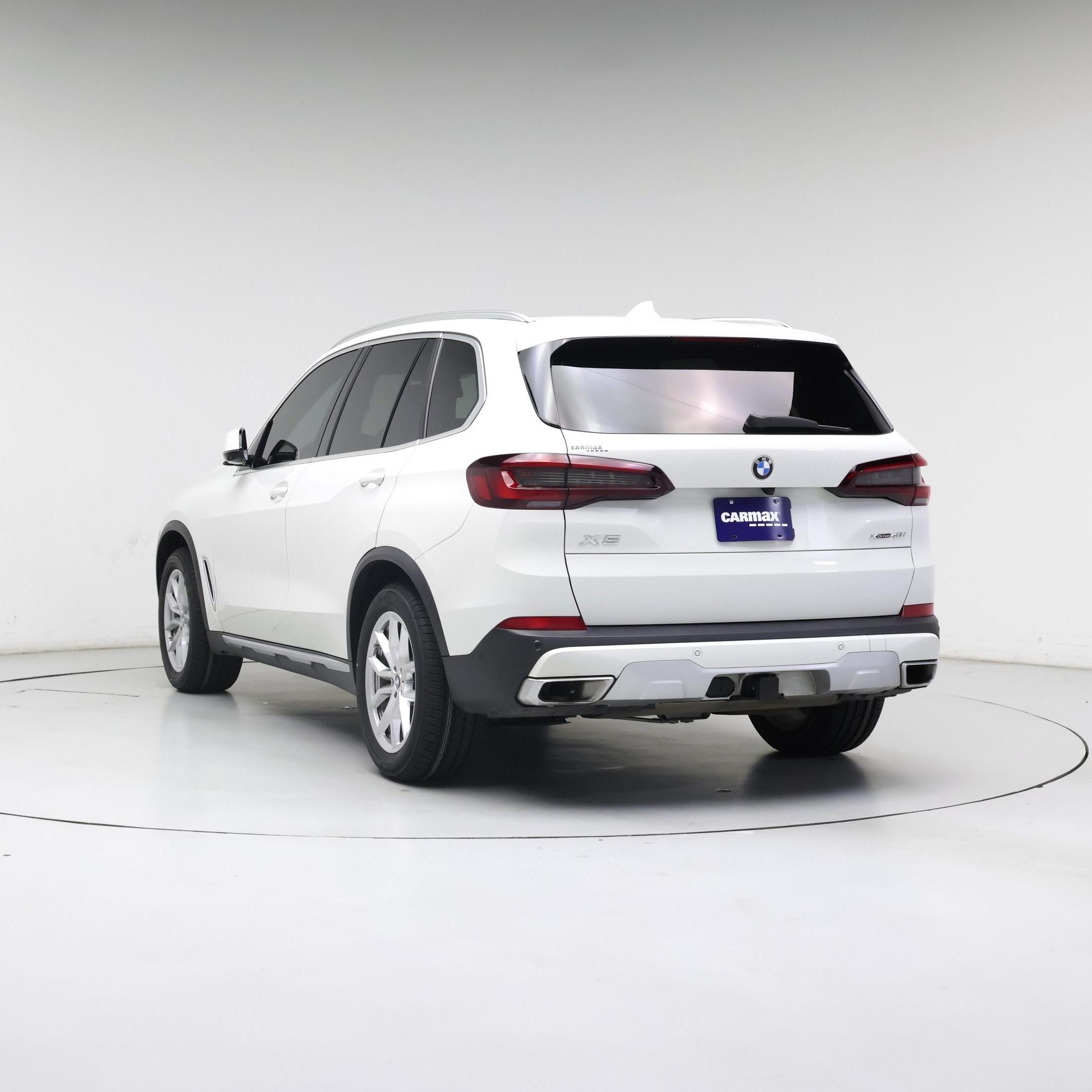 Thumbnail: 2023 BMW X5 - 2