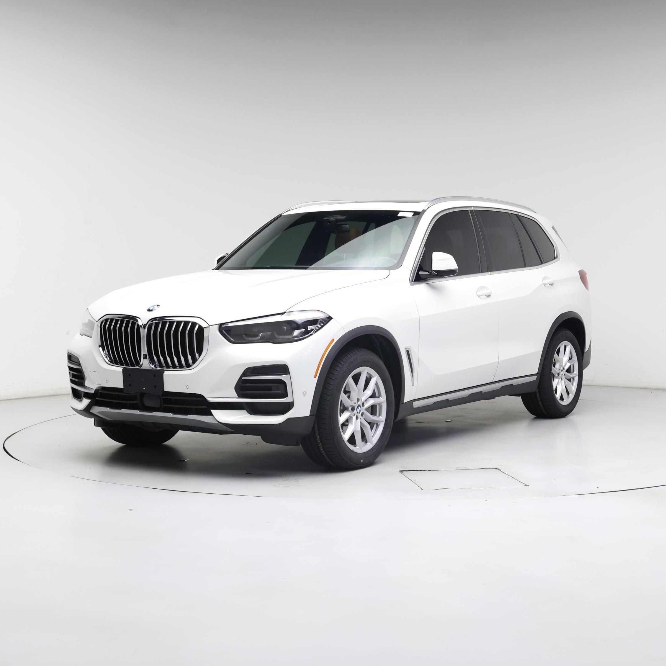 Thumbnail: 2023 BMW X5 - 4