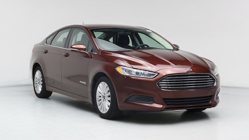 2015 Ford Fusion SE Hero Image