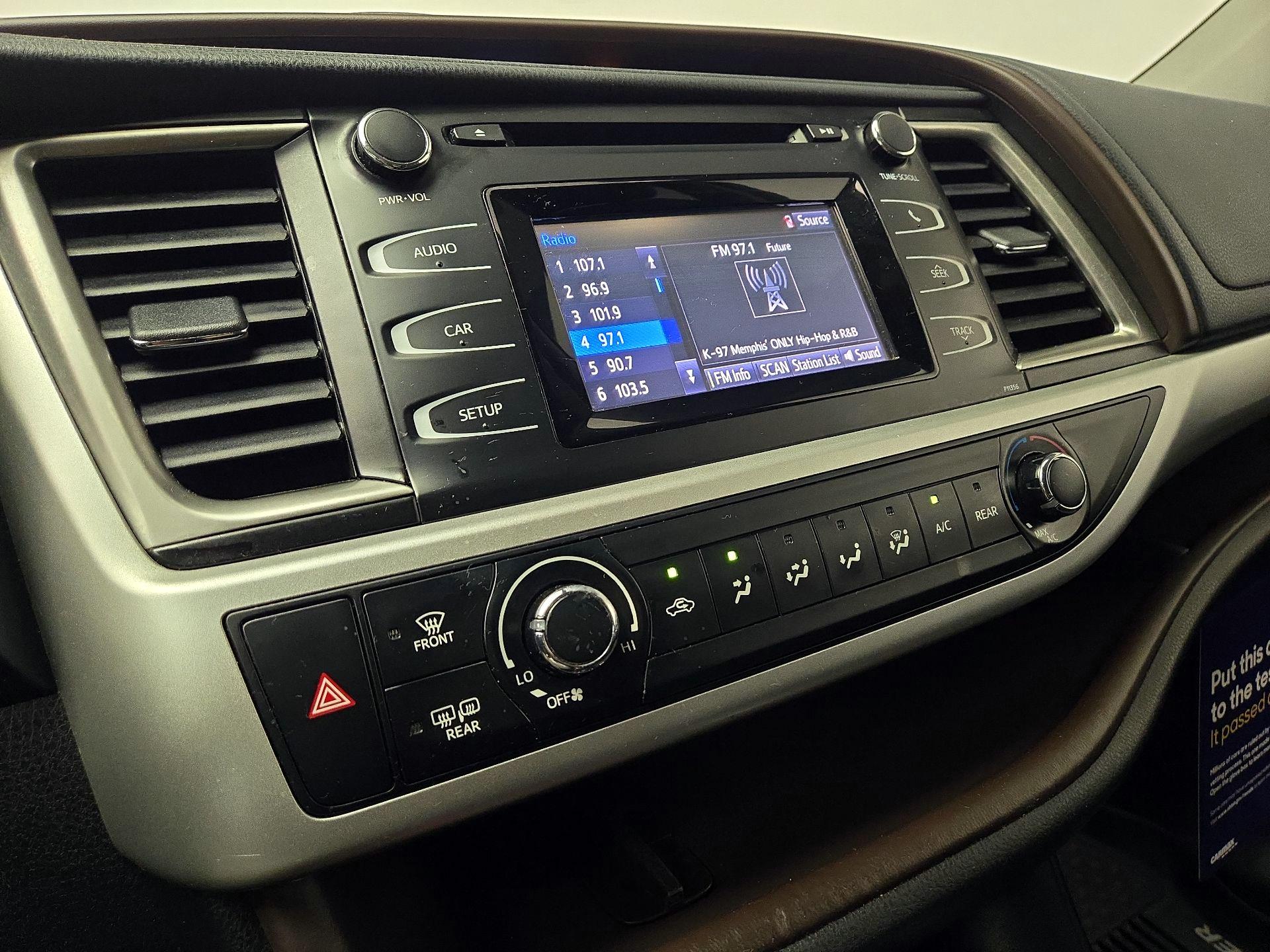 Thumbnail: 2017 Toyota Highlander - 15