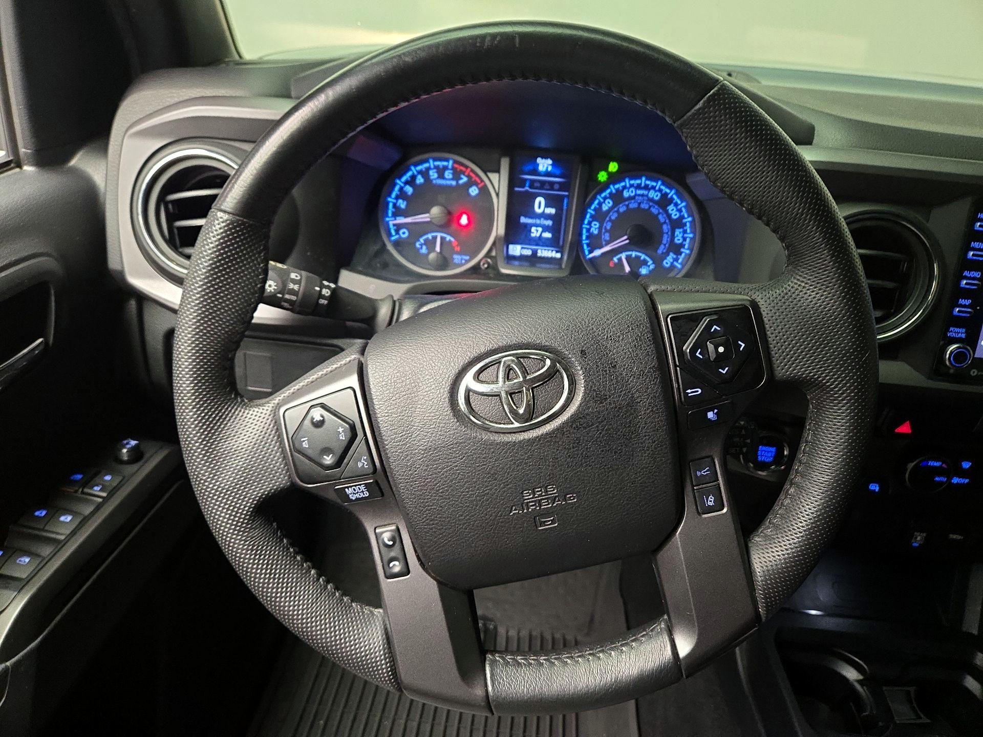 Thumbnail: 2022 Toyota Tacoma - 10