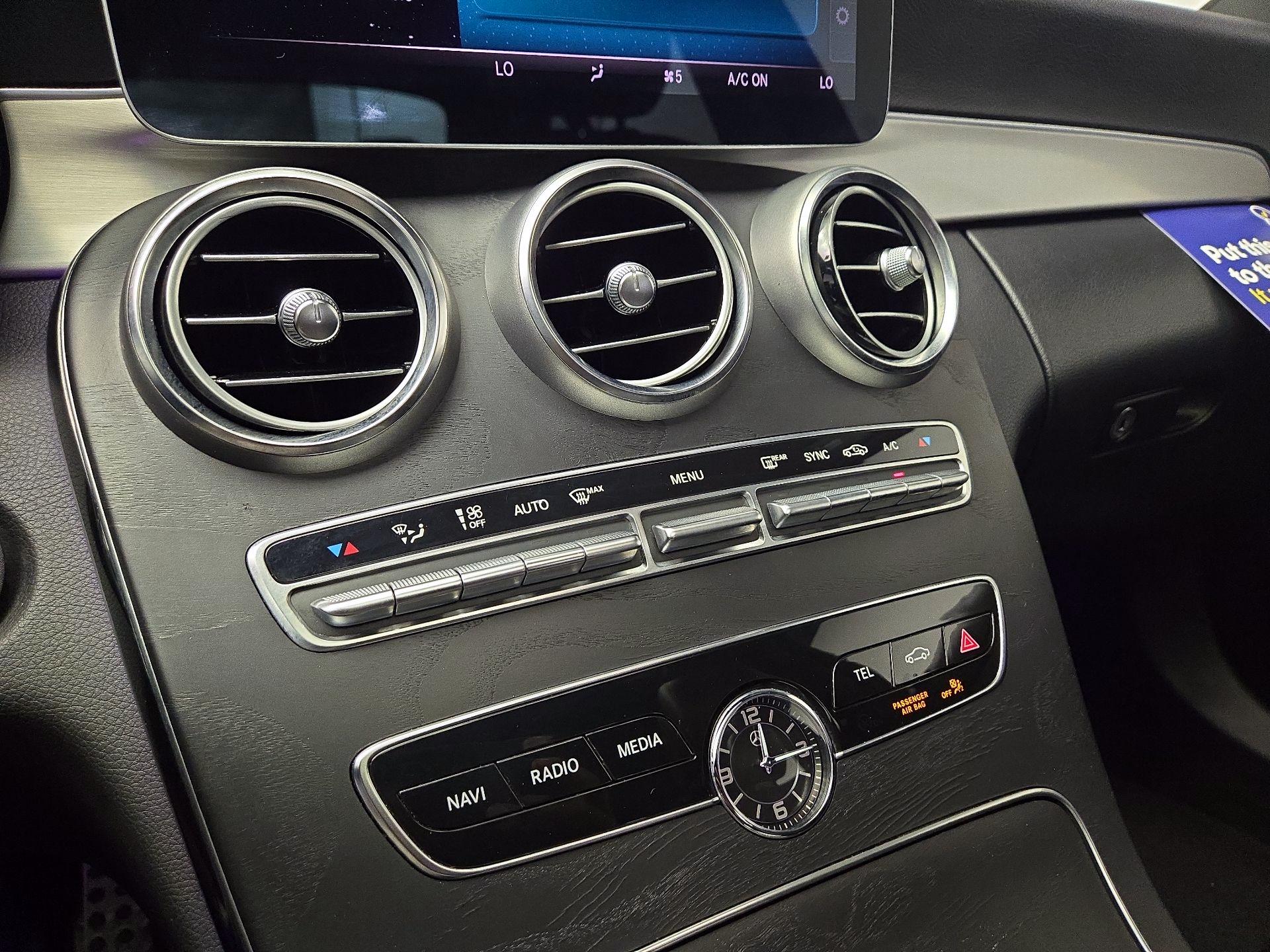 Thumbnail: 2019 Mercedes-Benz C-Class - 16