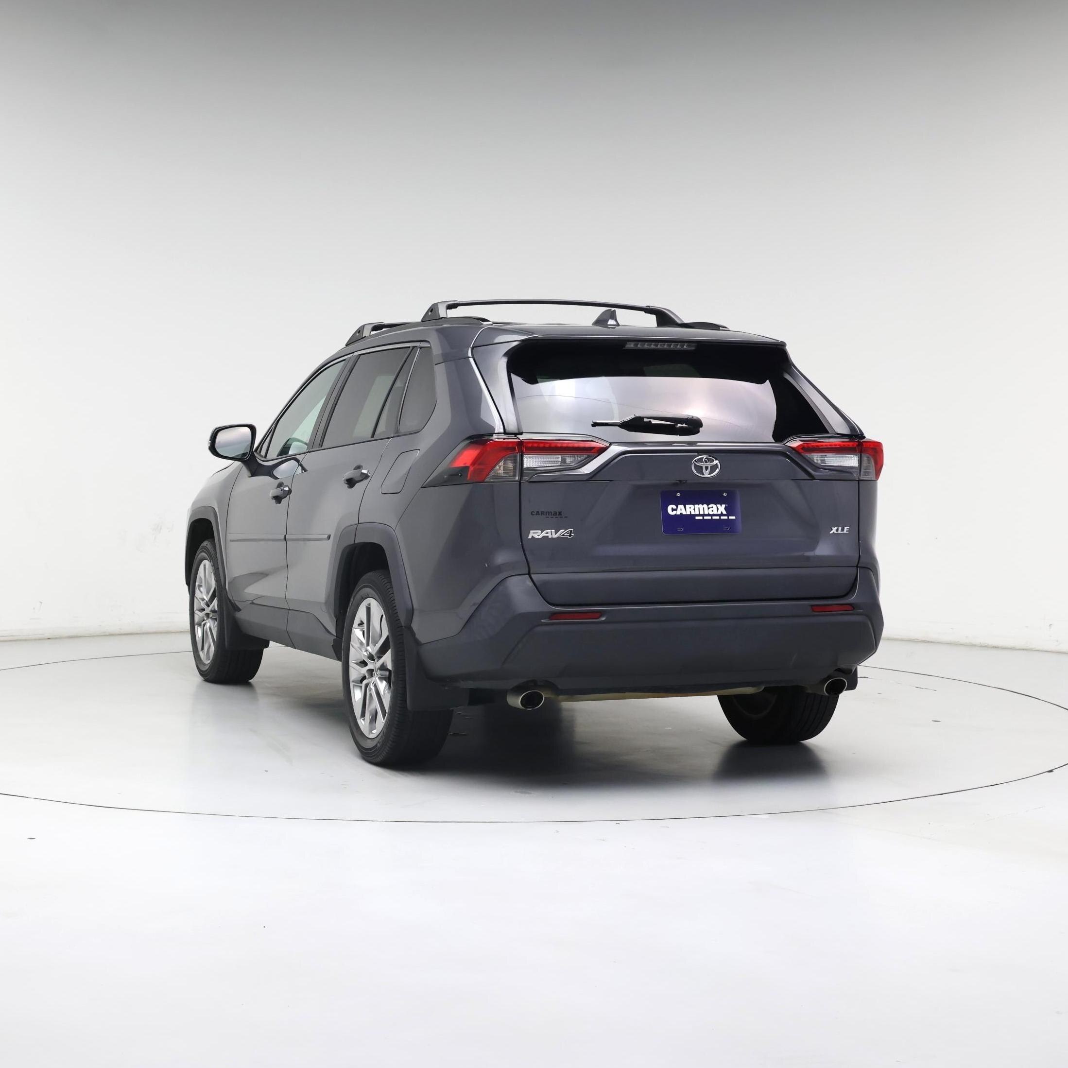Thumbnail: 2021 Toyota RAV4 - 2