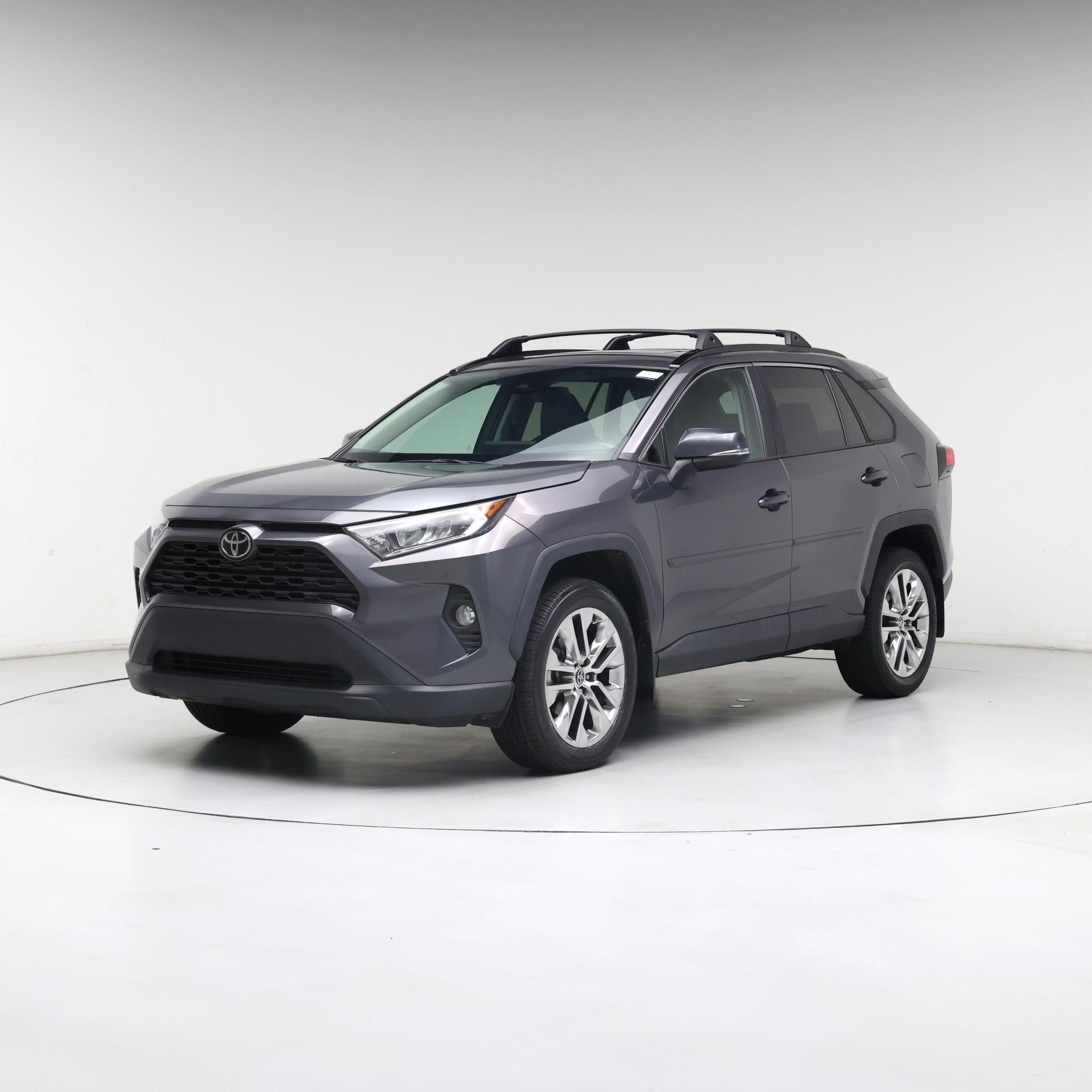Thumbnail: 2021 Toyota RAV4 - 4