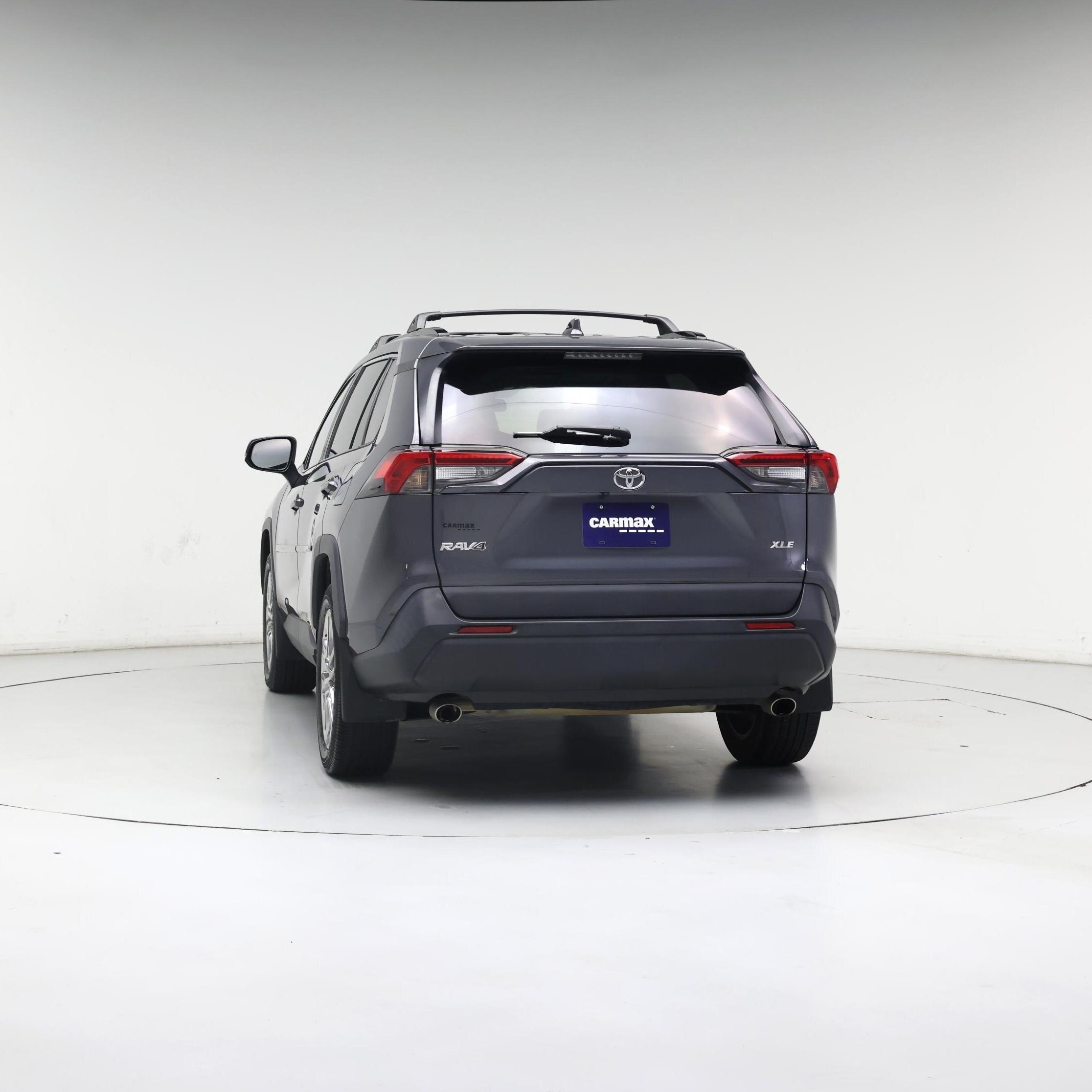 Thumbnail: 2021 Toyota RAV4 - 6