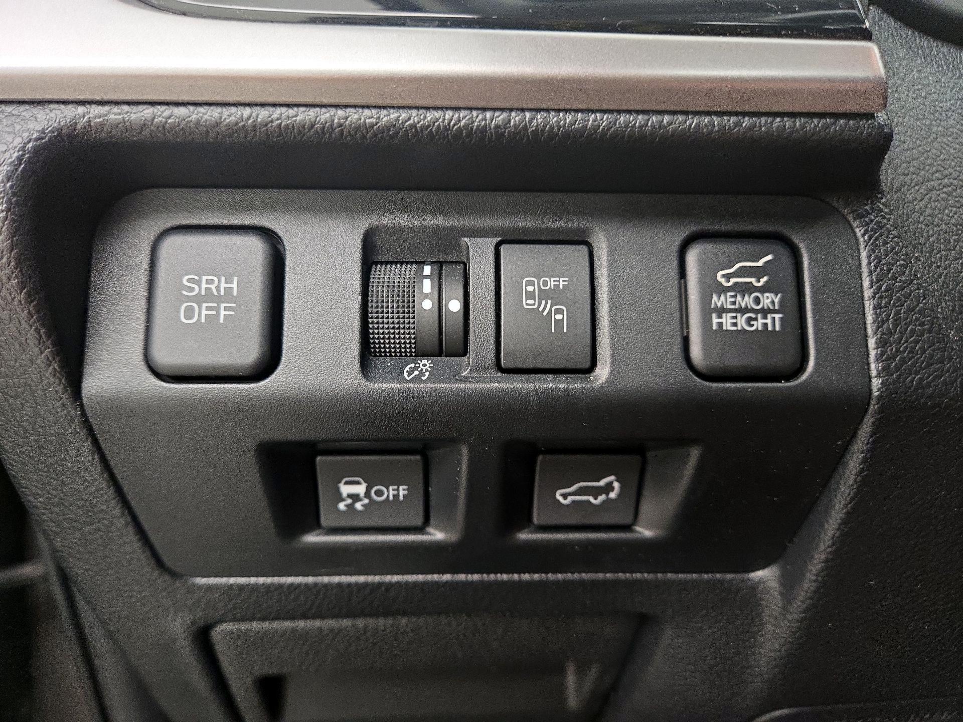 Thumbnail: 2017 Subaru Forester - 13