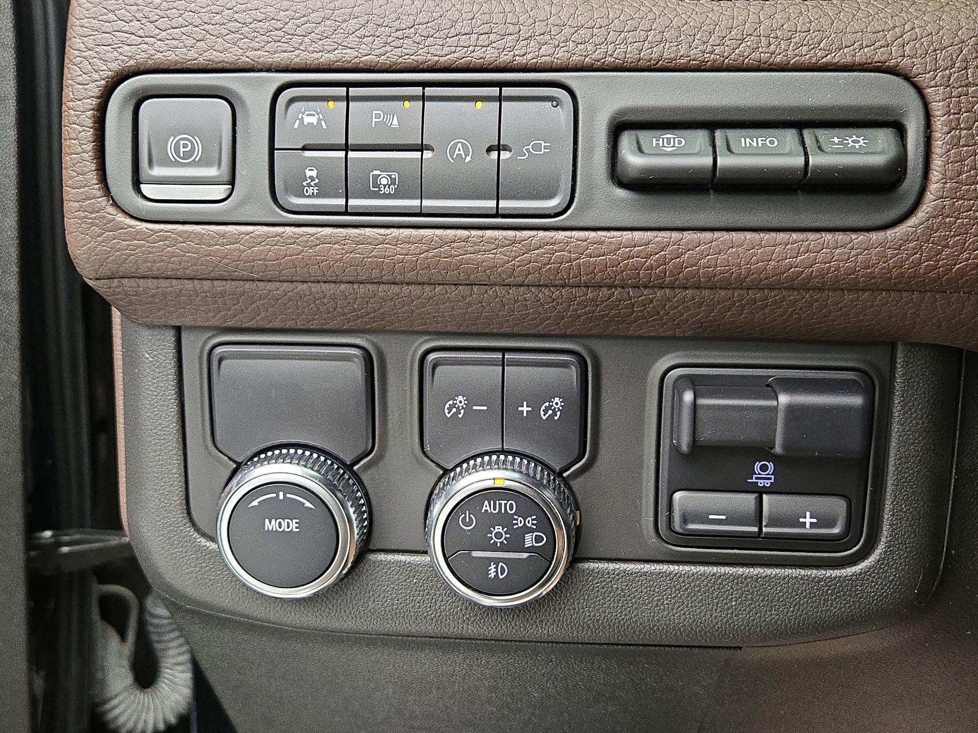 Thumbnail: 2022 GMC Yukon - 13