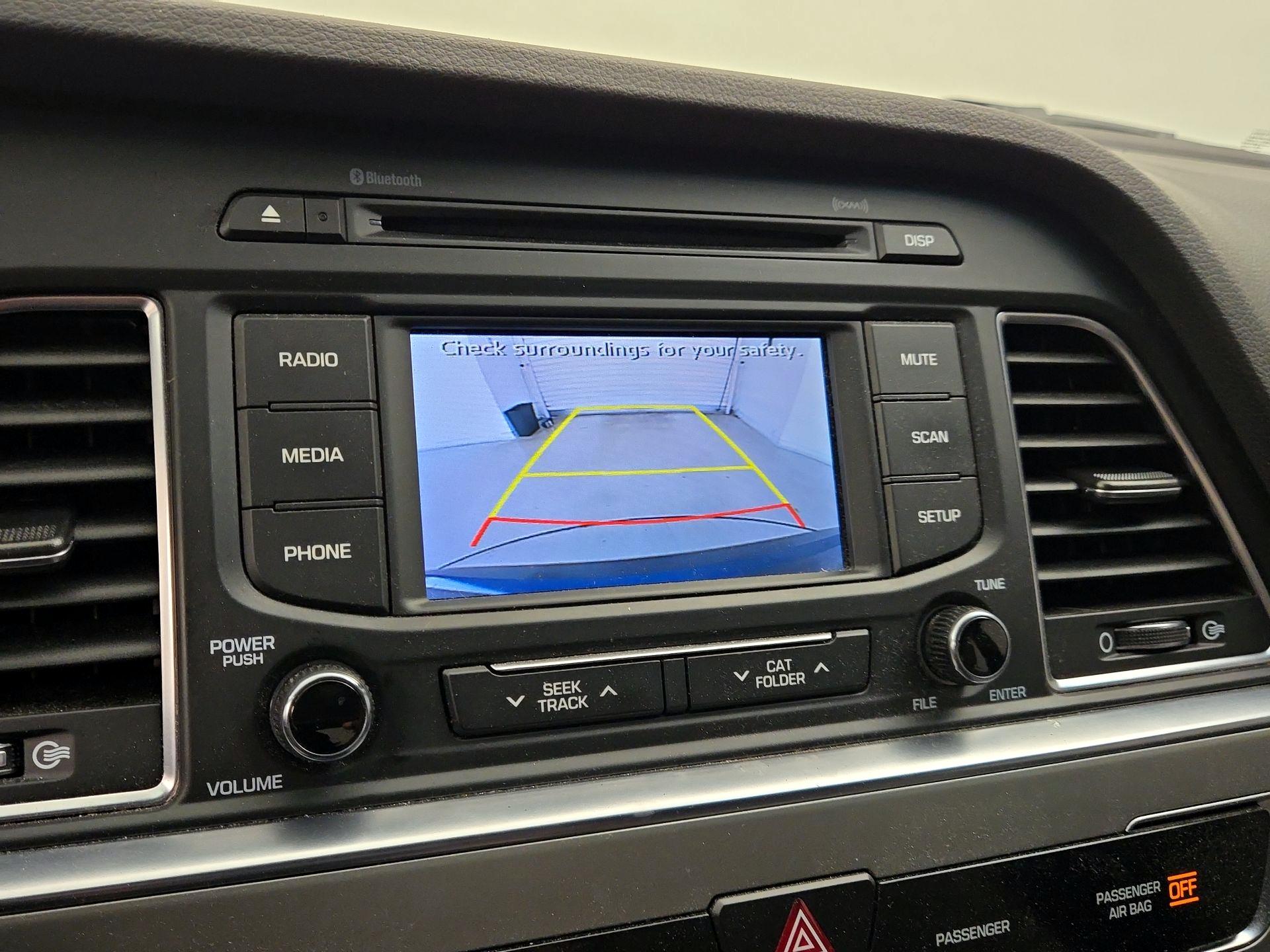 Thumbnail: 2015 Hyundai Sonata - 14